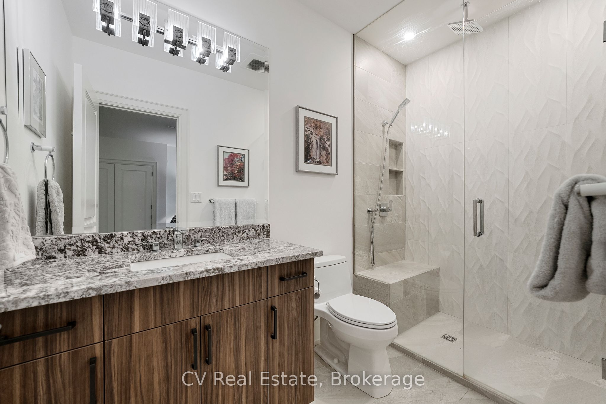 455 William Street Property Photo 45
