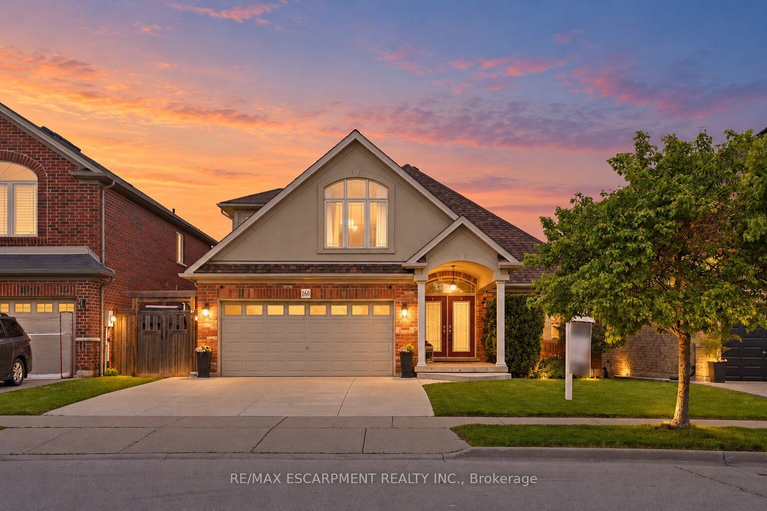 160 Festival Way Property Photo 1