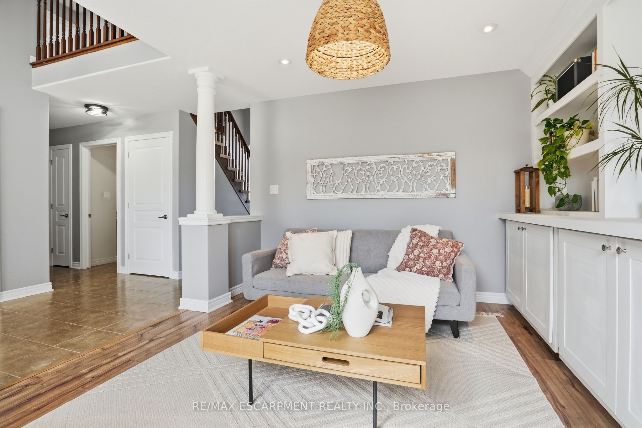 160 Festival Way Property Photo 7