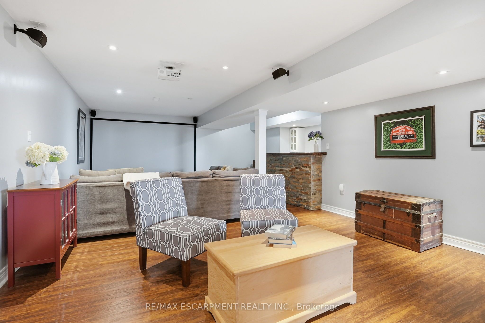 160 Festival Way Property Photo 34
