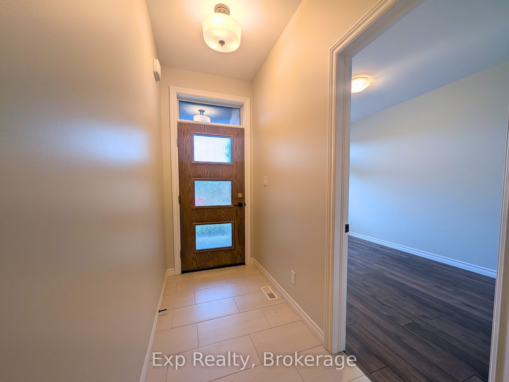 76 Covington Crescent Property Photo 6