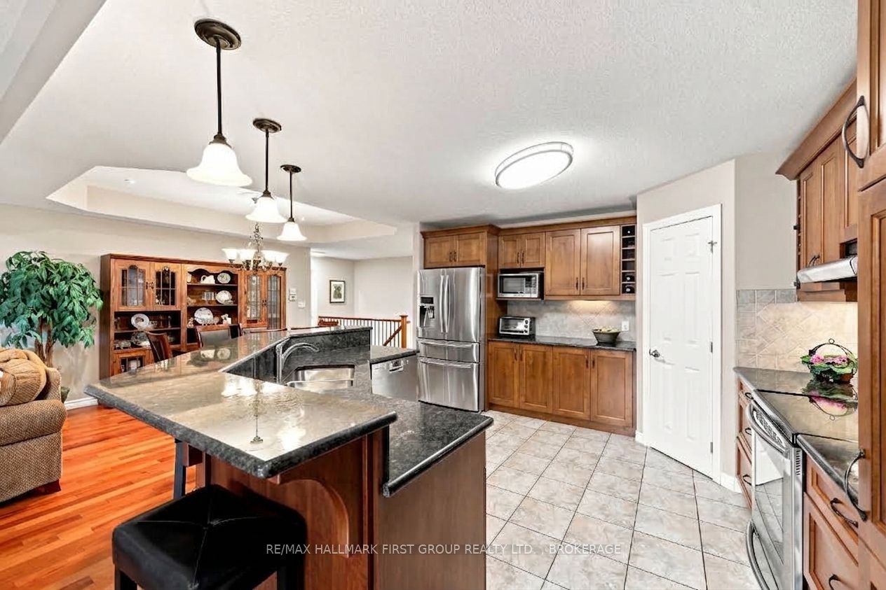1248 Lisbon Place Property Photo 12