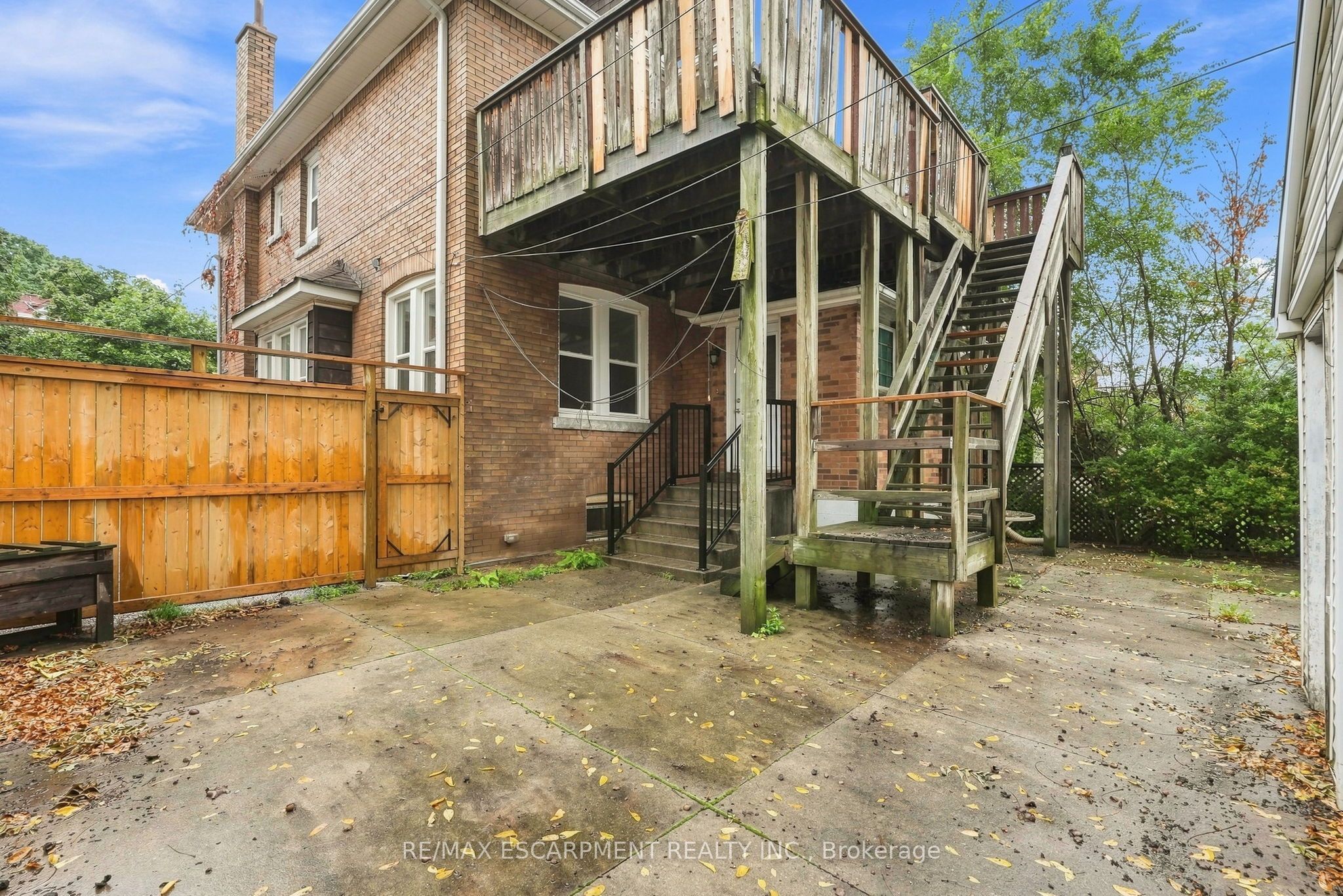 63 Melrose Avenue S Property Photo 45