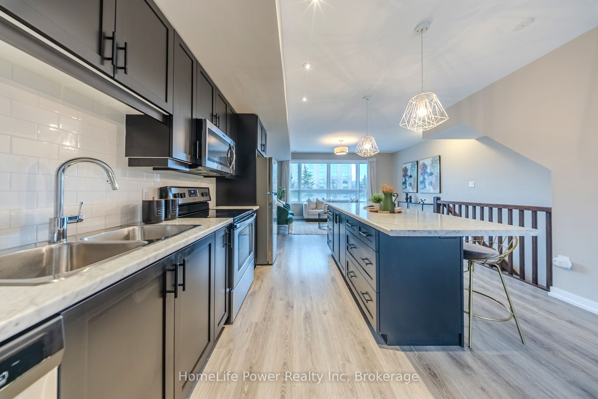 79 Esplanade Lane Property Photo 13