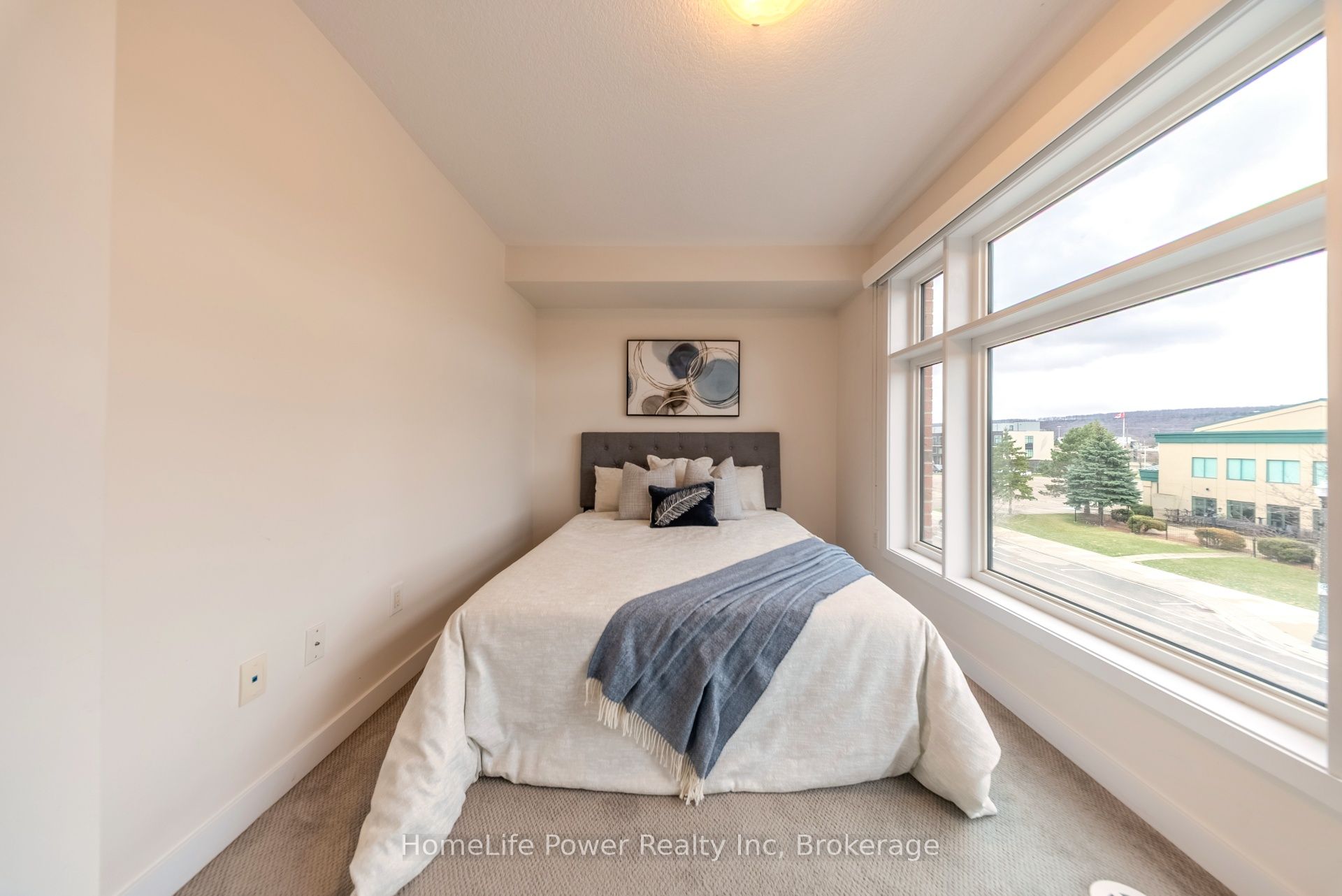 79 Esplanade Lane Property Photo 22
