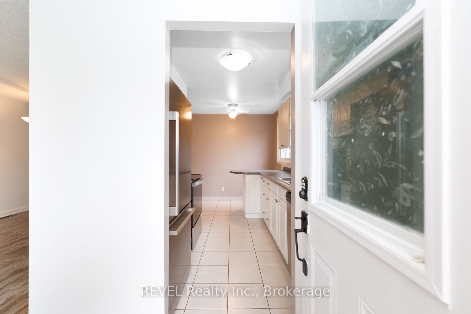 97 Tupper Drive Property Photo 3