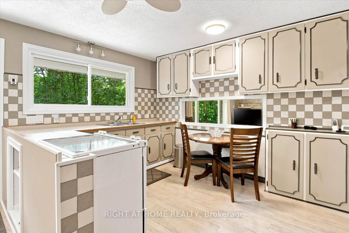681 Morrison Road Property Photo 6