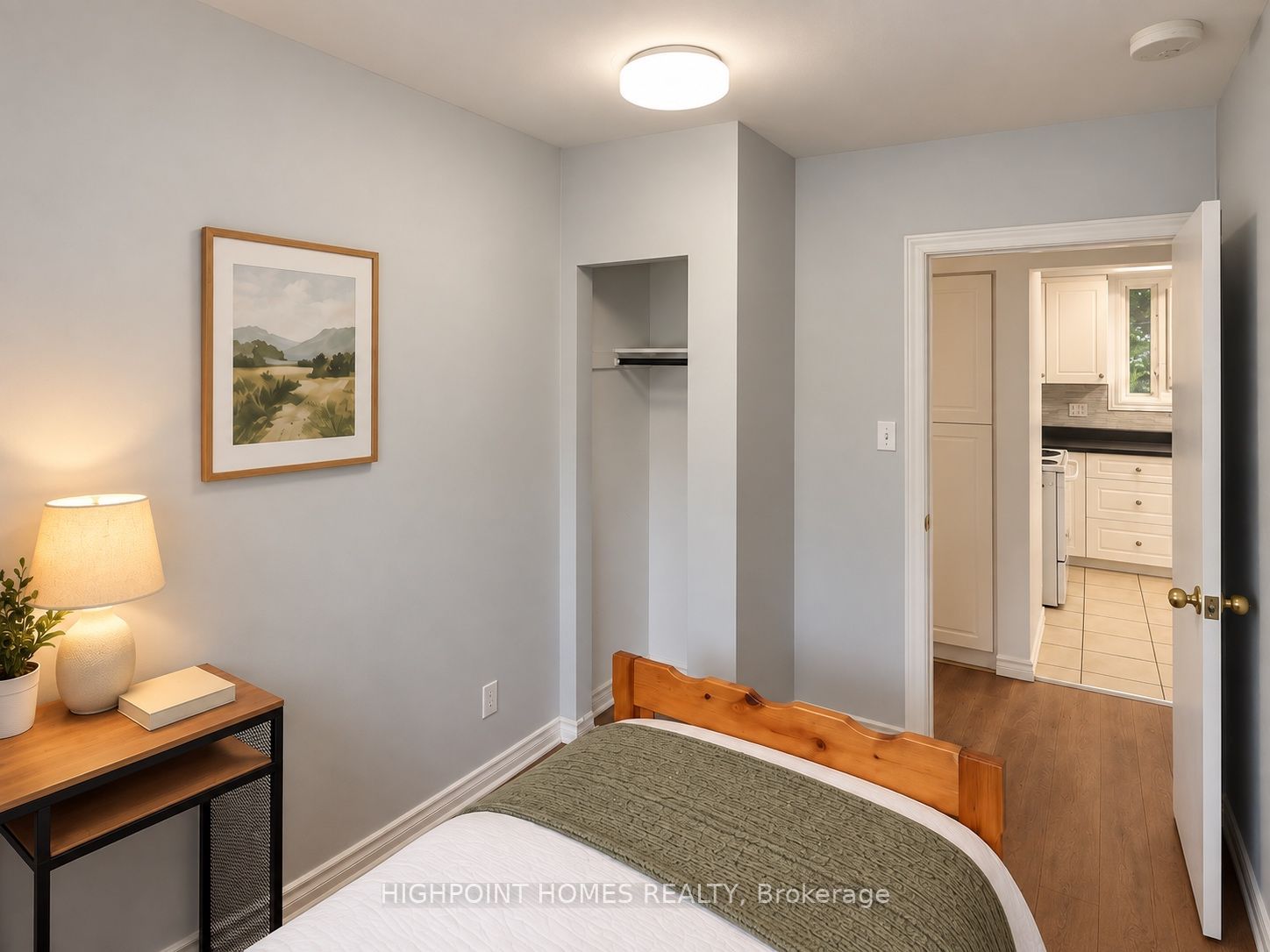 560 Glen Forrest Boulevard Property Photo 14