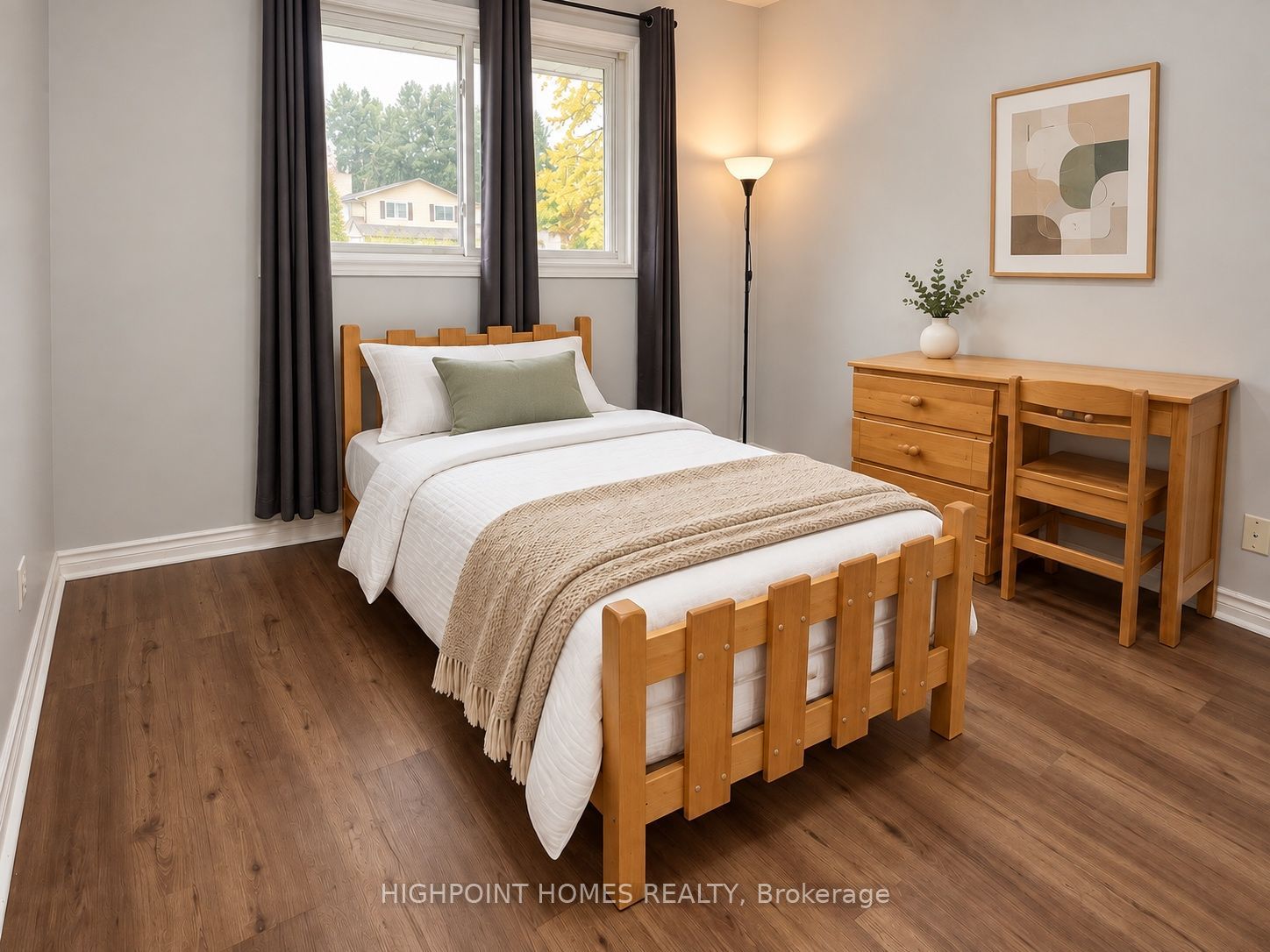 560 Glen Forrest Boulevard Property Photo 15