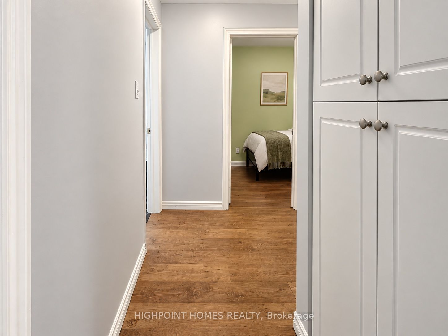 560 Glen Forrest Boulevard Property Photo 19