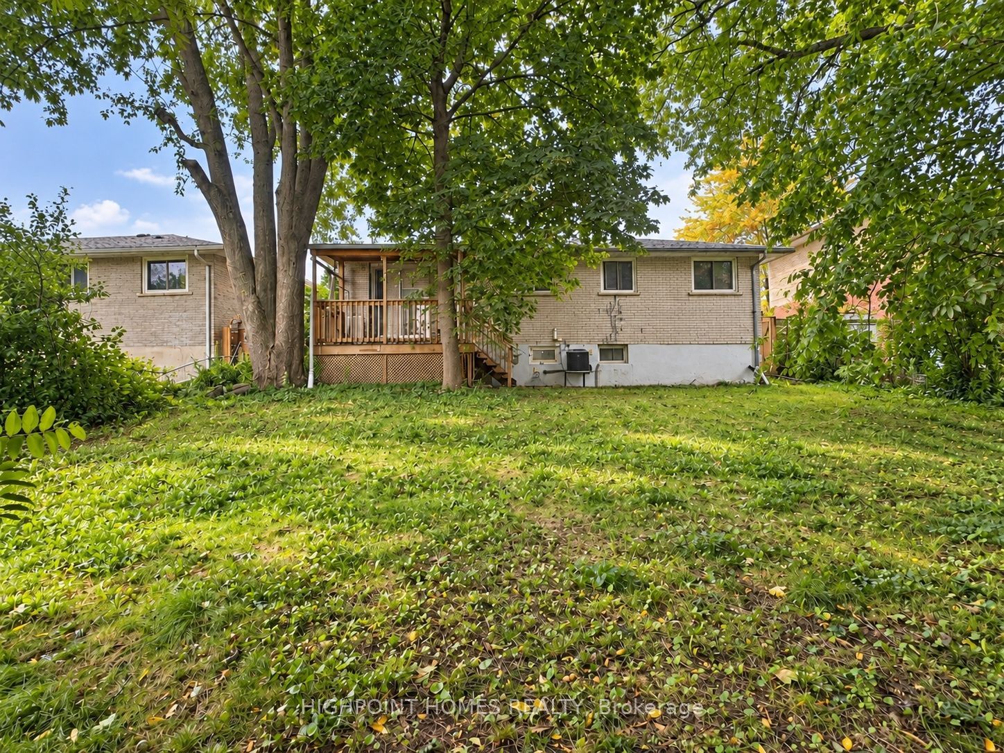 560 Glen Forrest Boulevard Property Photo 25