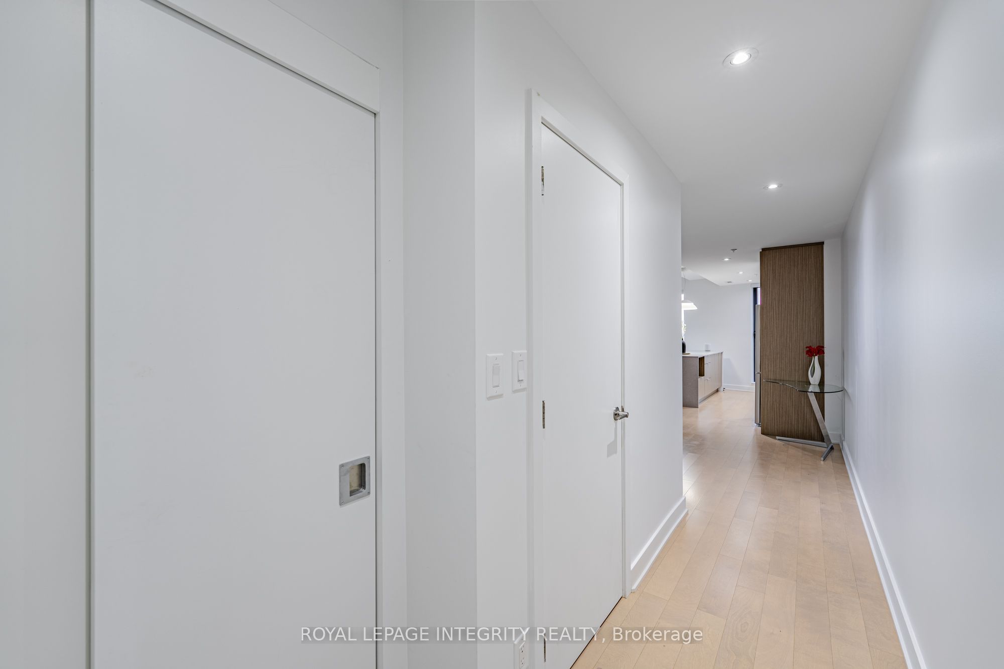 20 Daly Avenue 1506 Property Photo 7