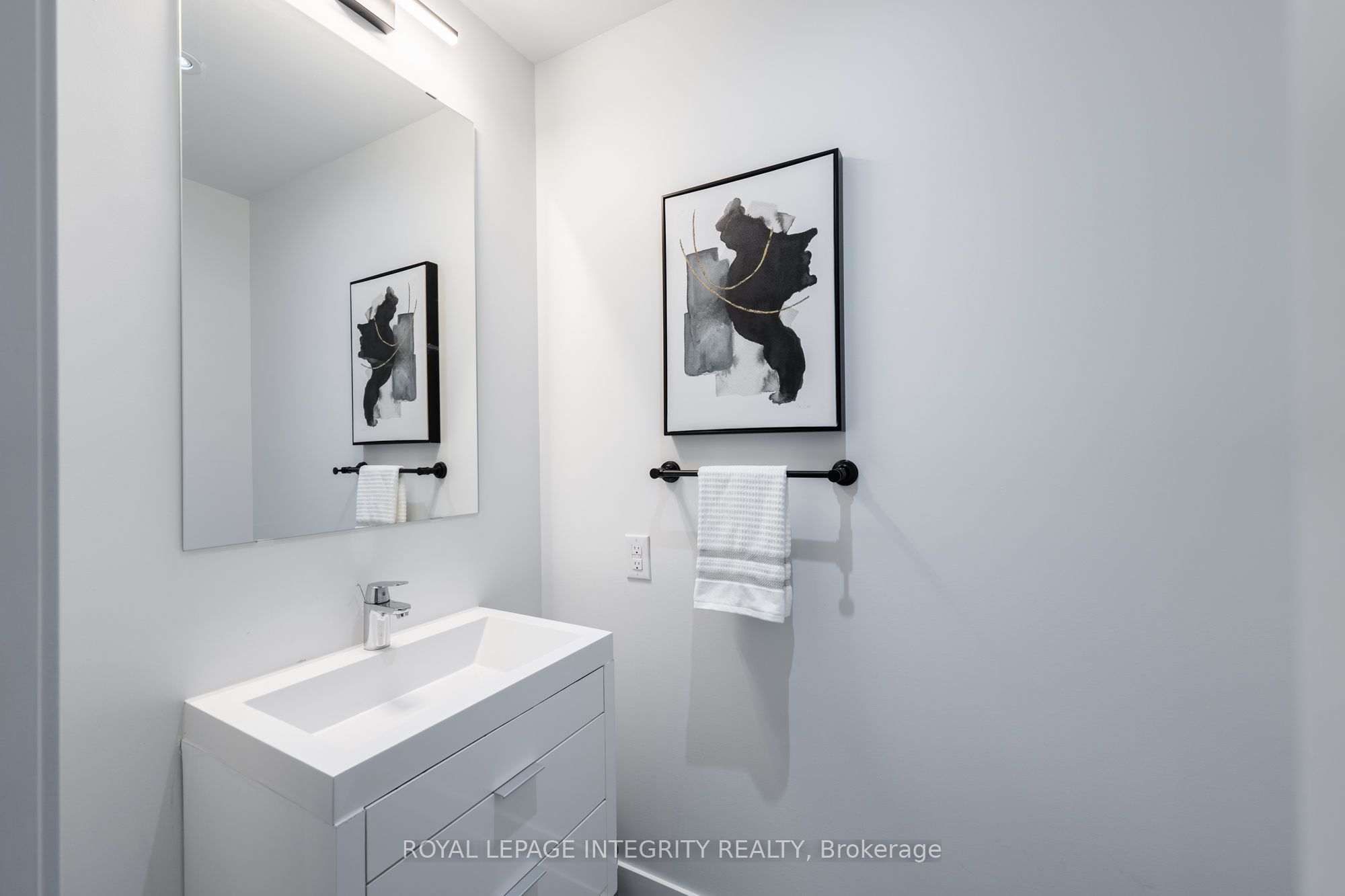 20 Daly Avenue 1506 Property Photo 10