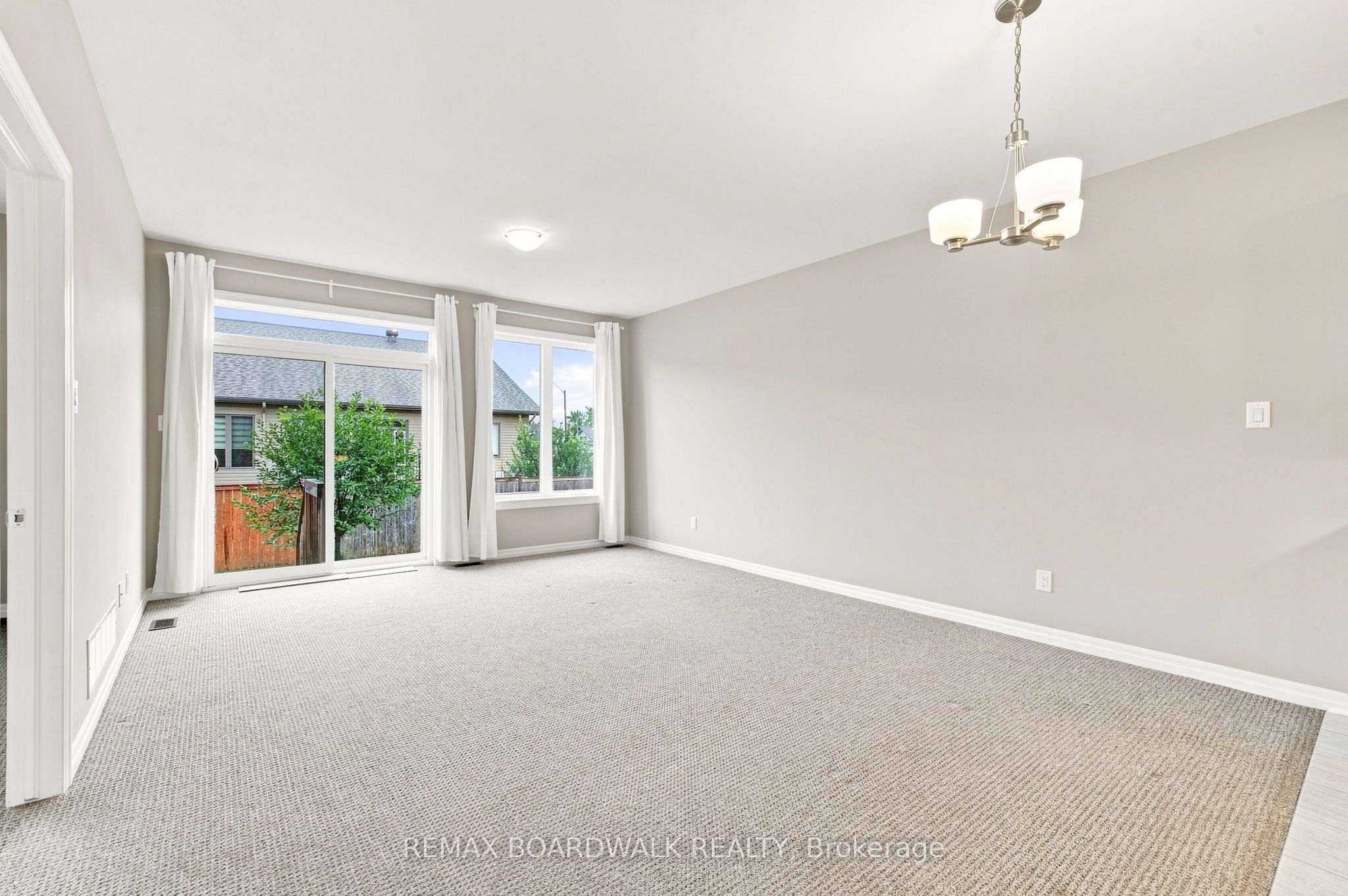 714 Maurice Stead Street Property Photo 17