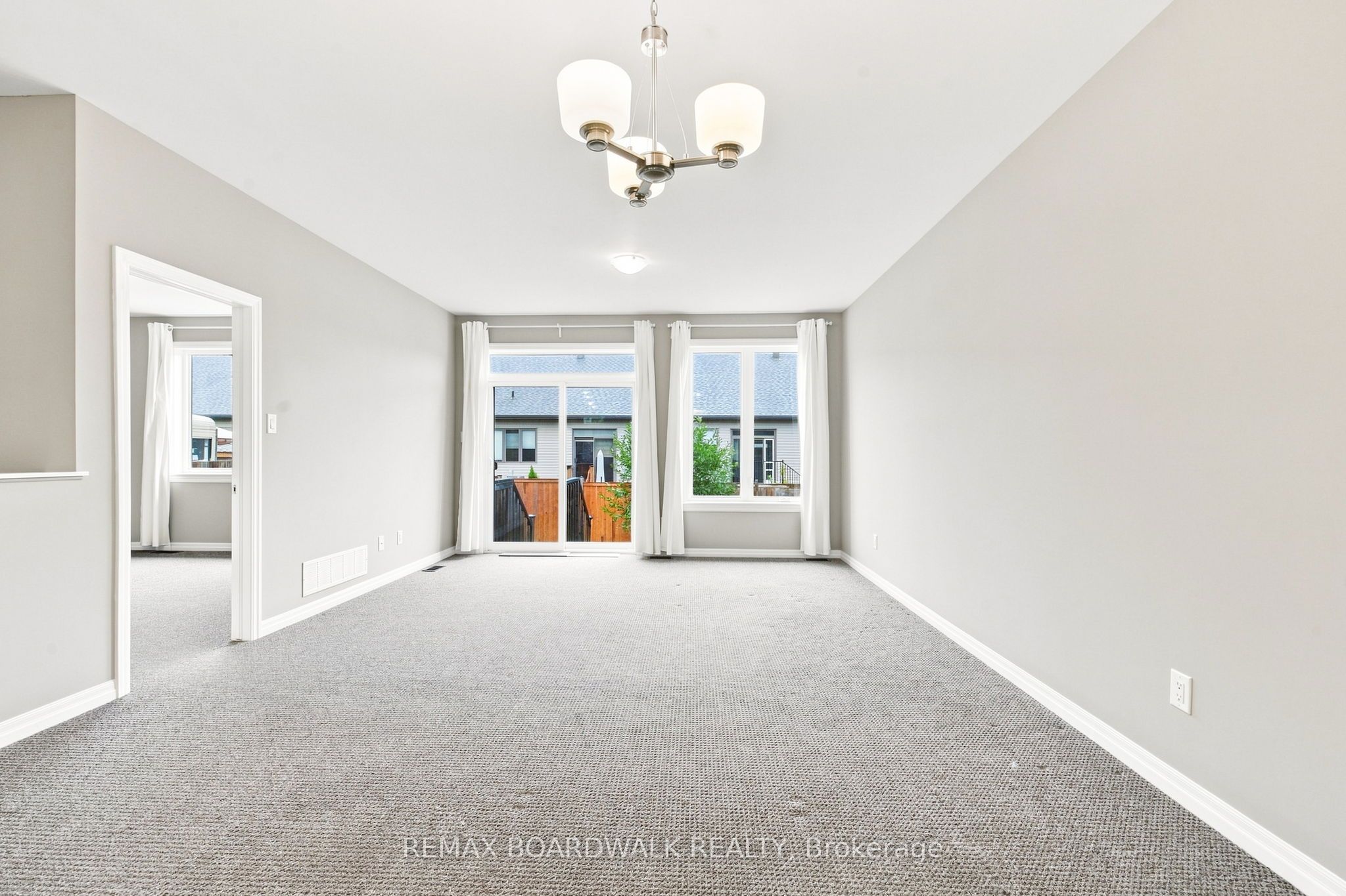 714 Maurice Stead Street Property Photo 18
