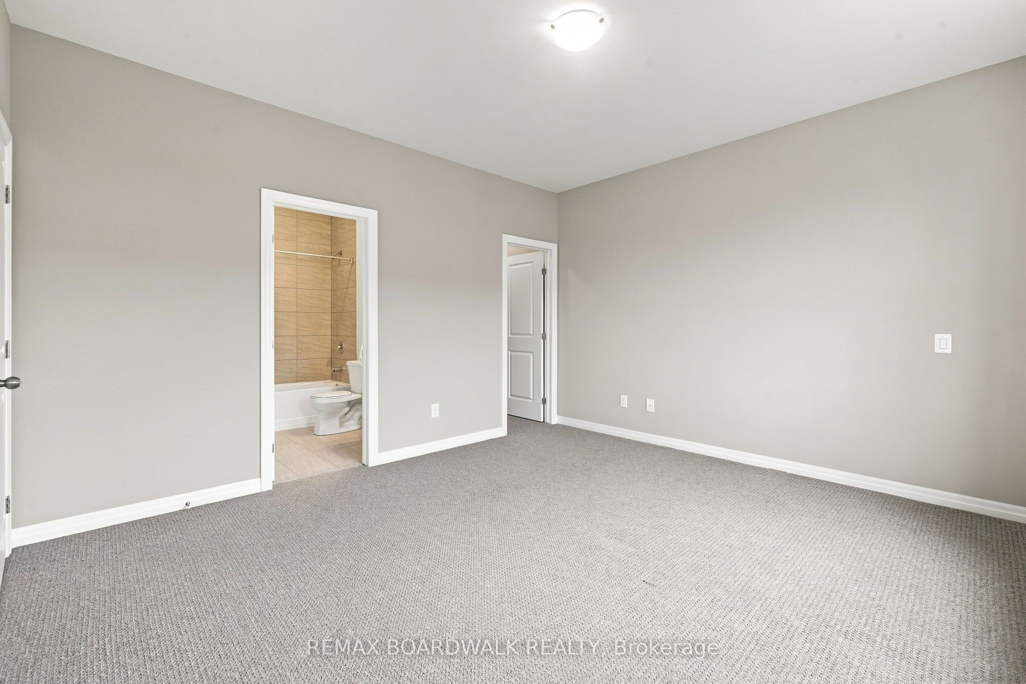 714 Maurice Stead Street Property Photo 26