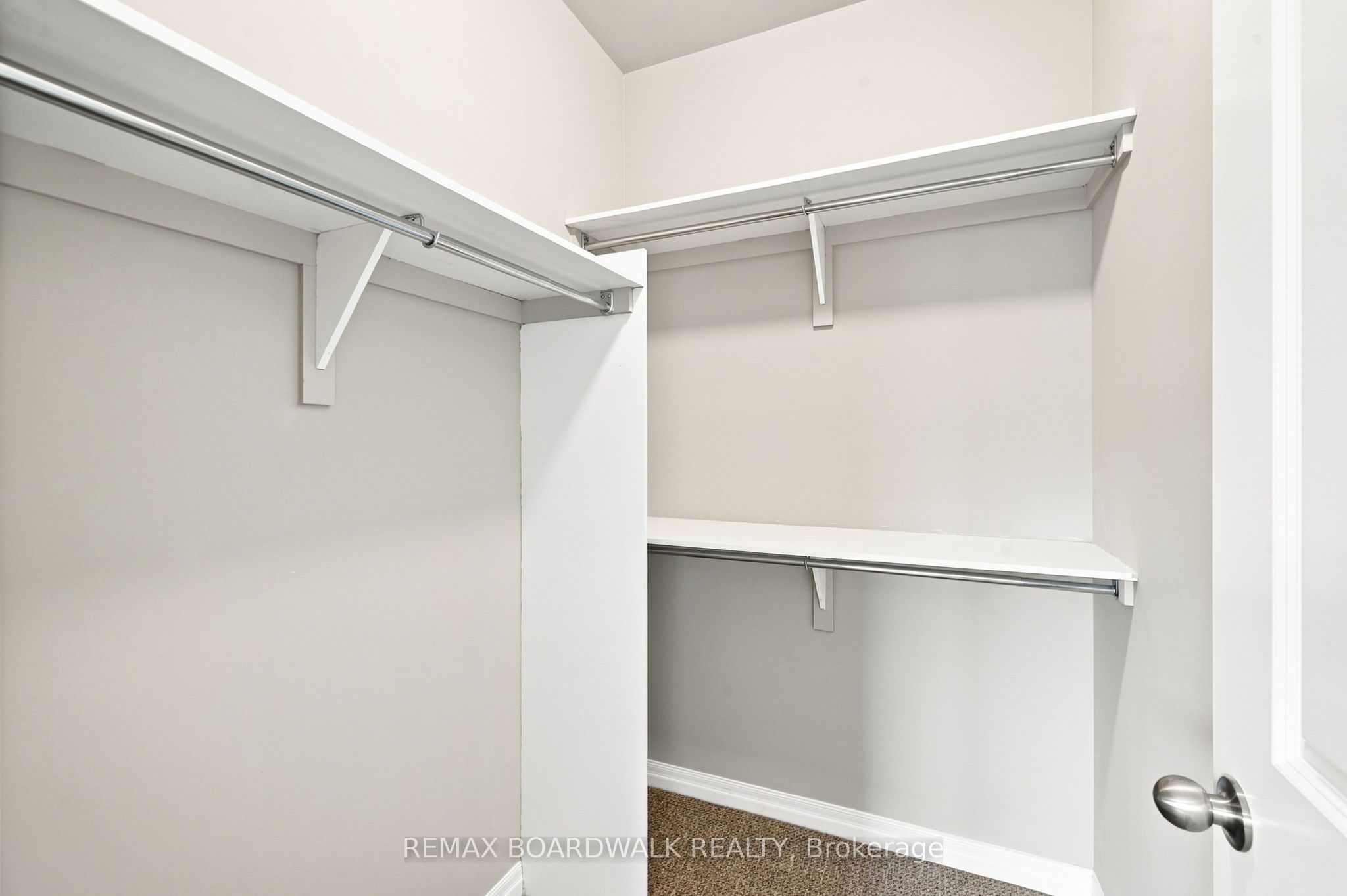 714 Maurice Stead Street Property Photo 29