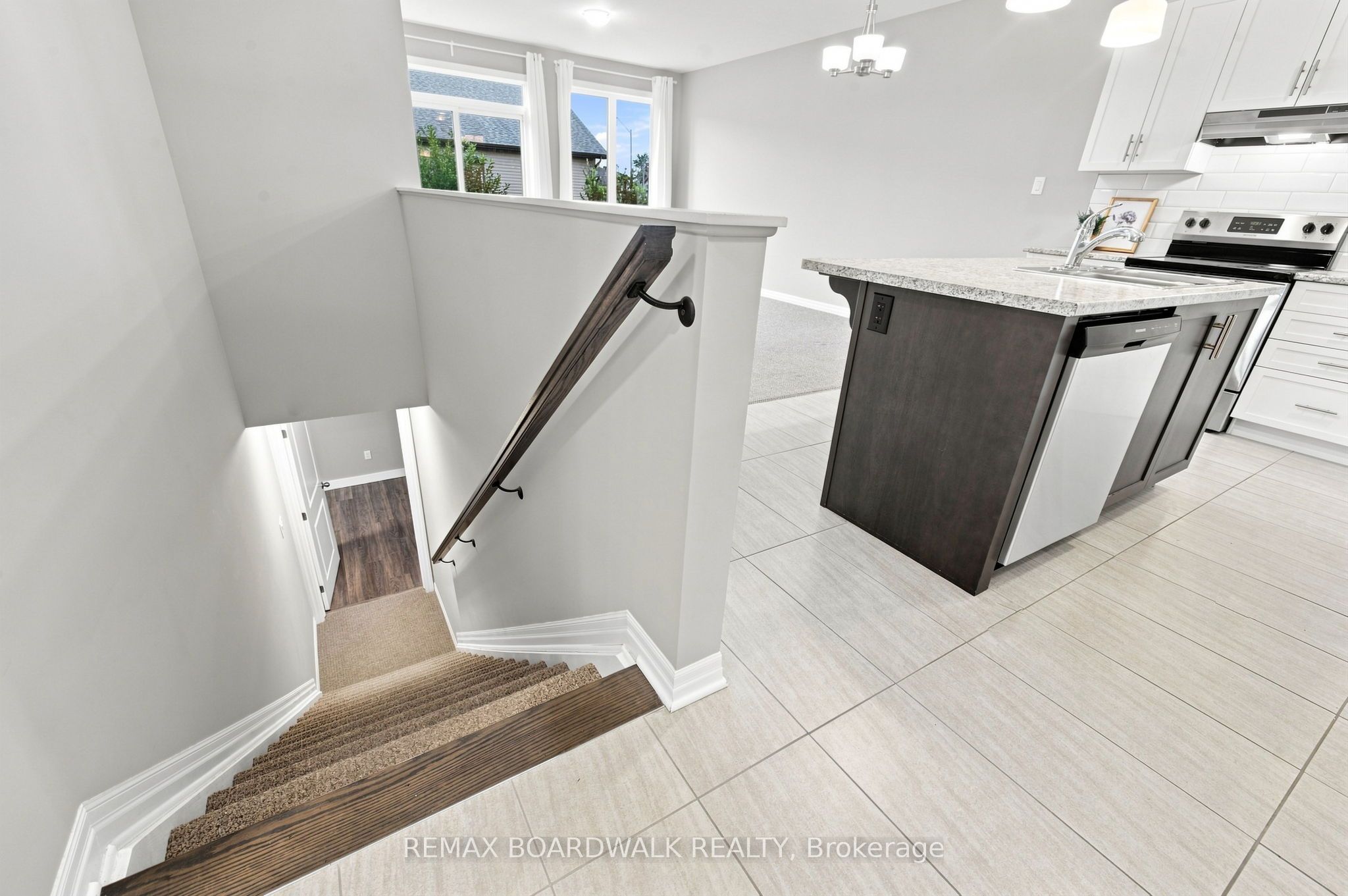 714 Maurice Stead Street Property Photo 33