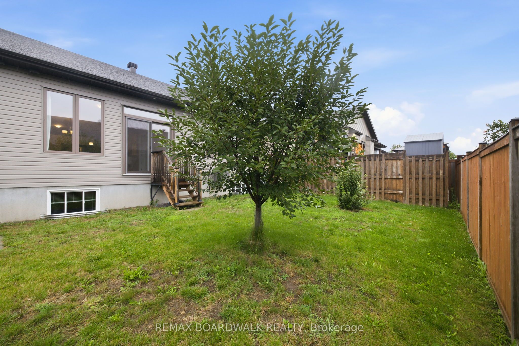 714 Maurice Stead Street Property Photo 39