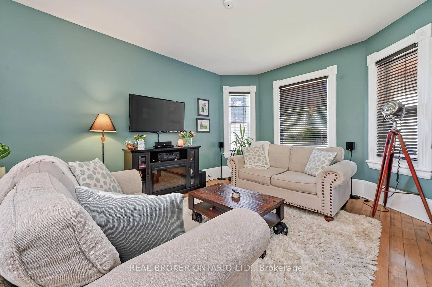 27 Abel Street Property Photo 9
