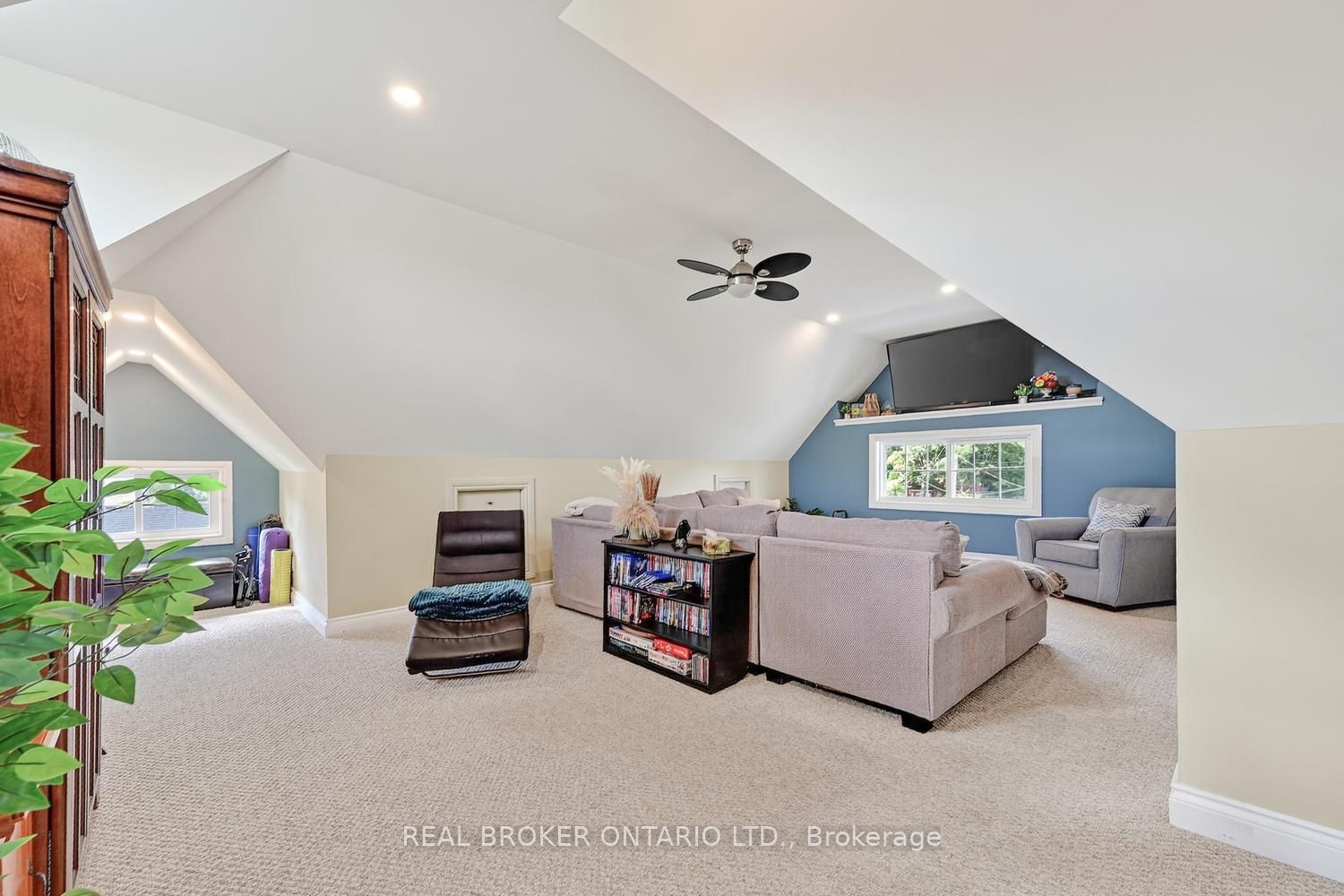 27 Abel Street Property Photo 28