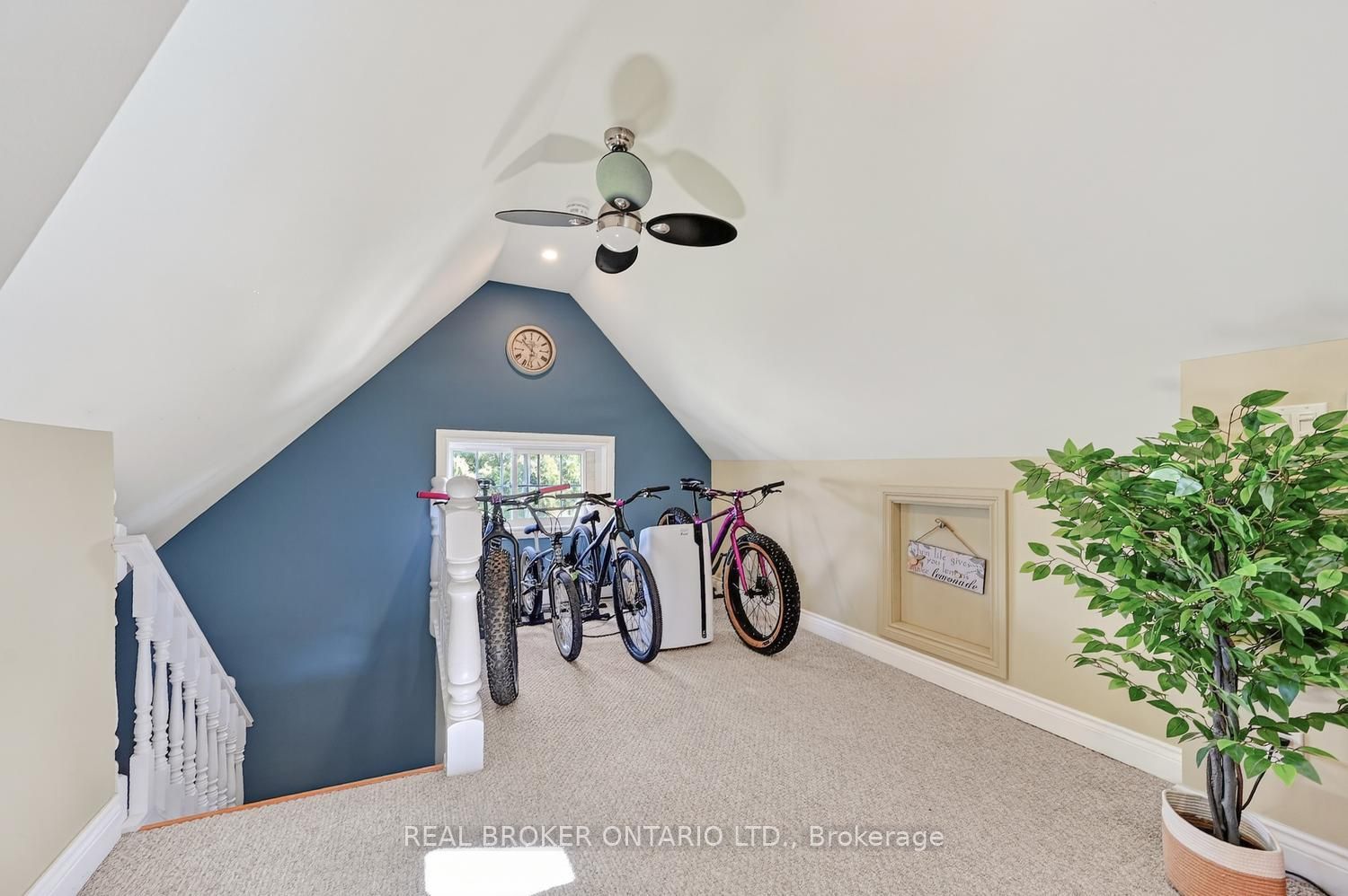 27 Abel Street Property Photo 31