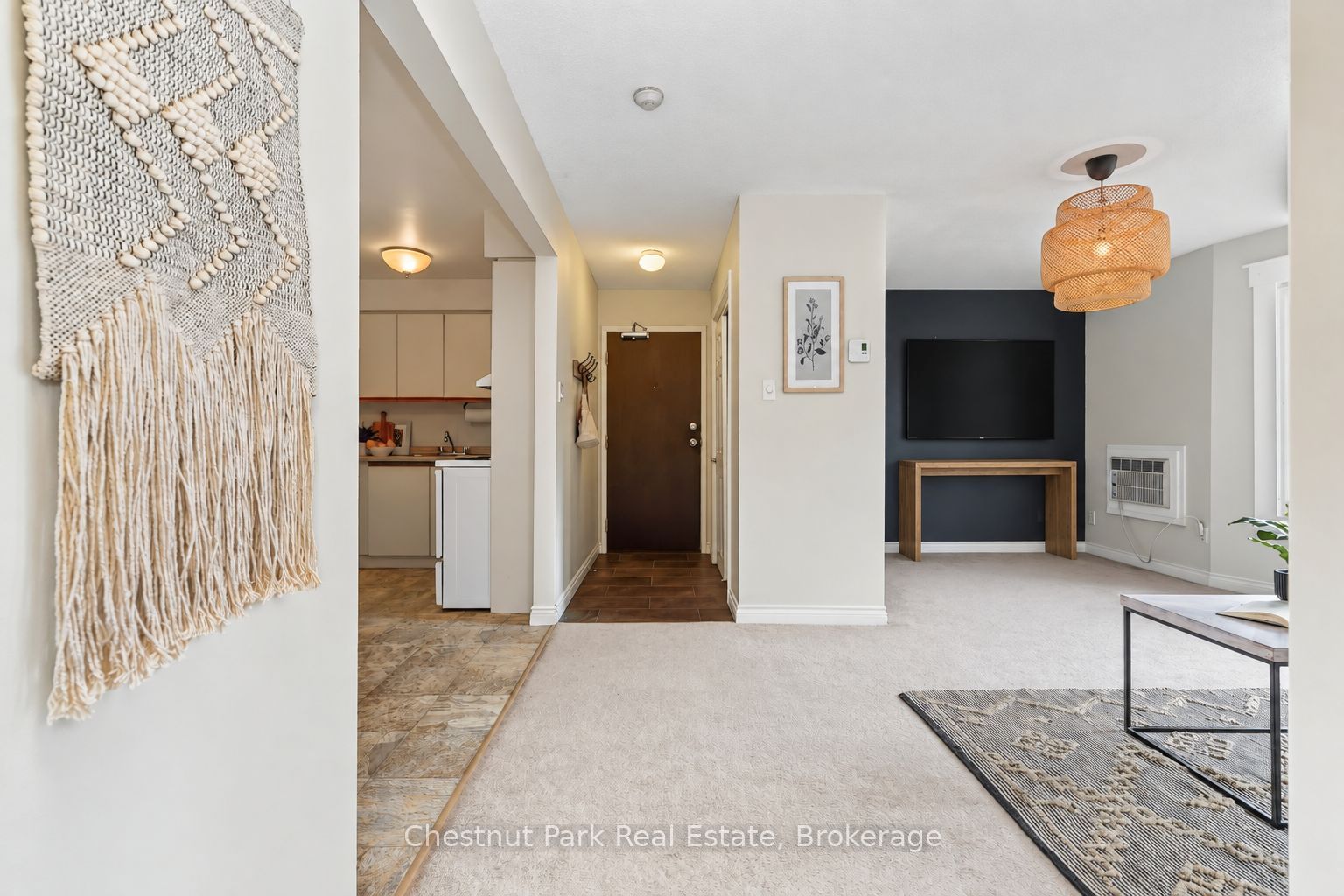 661 Cedar Lane 302 Property Photo 1