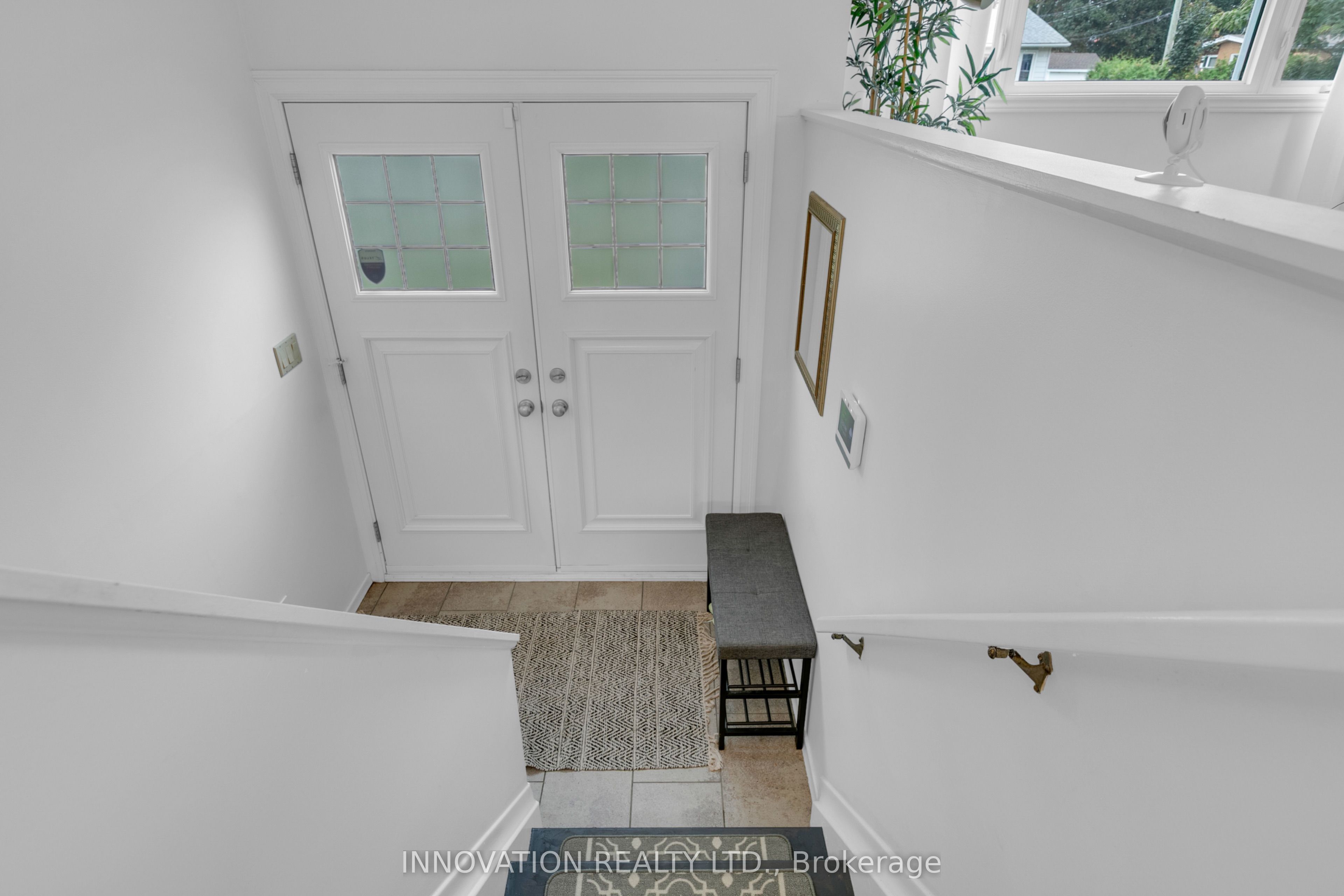 2364 Jefferson Street Property Photo 2