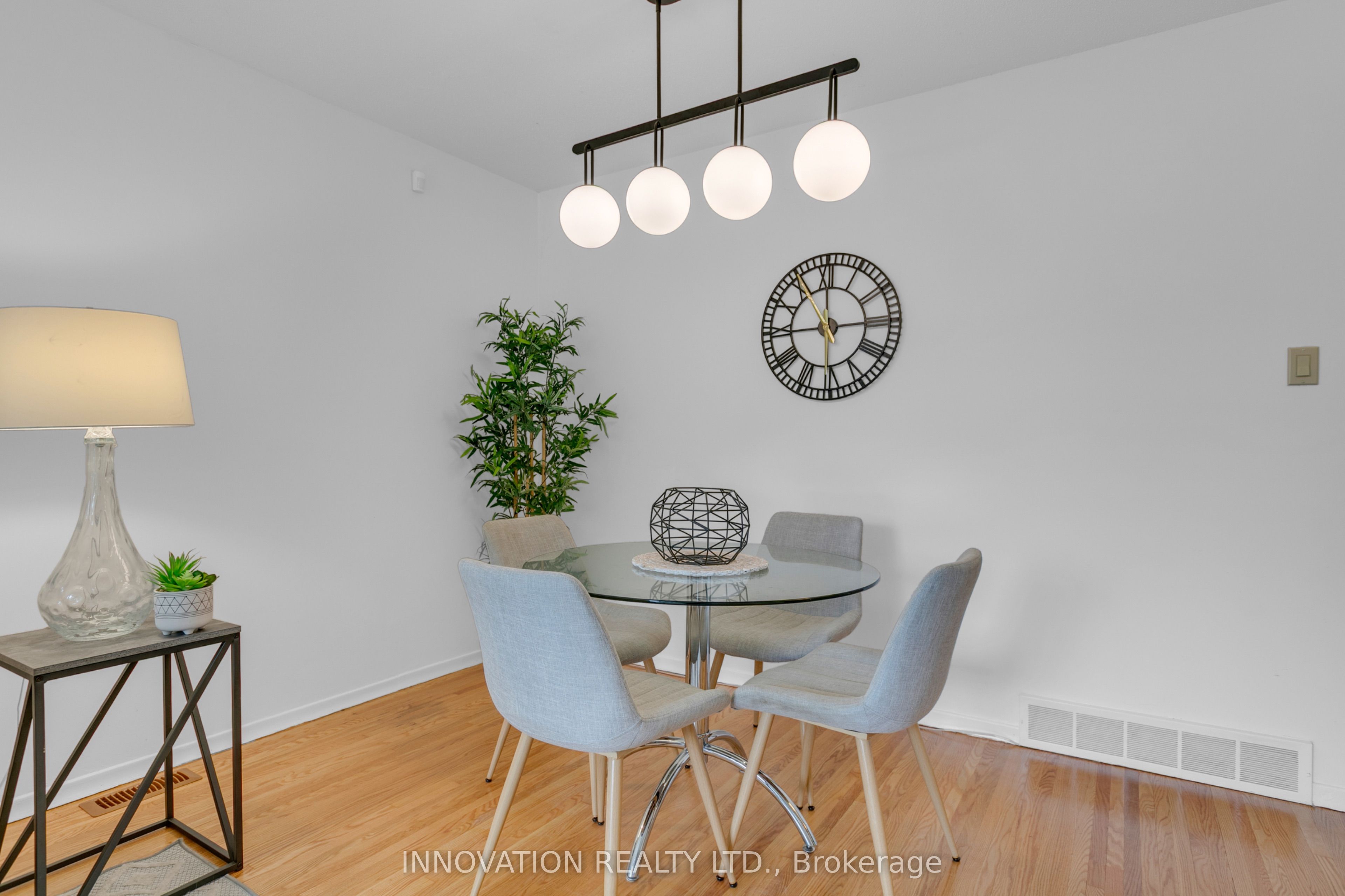 2364 Jefferson Street Property Photo 5