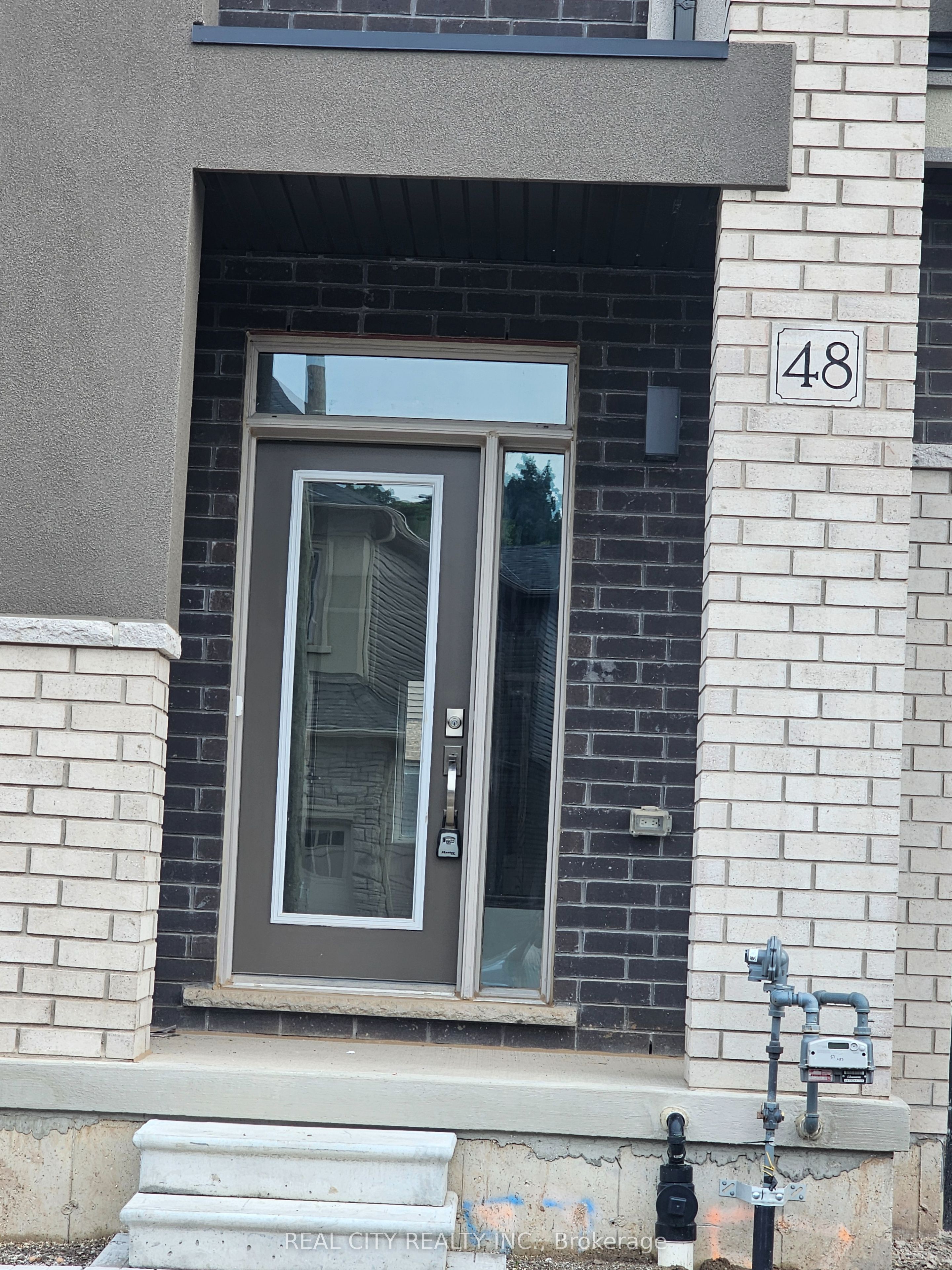 48 Mckernan Avenue Property Photo 3