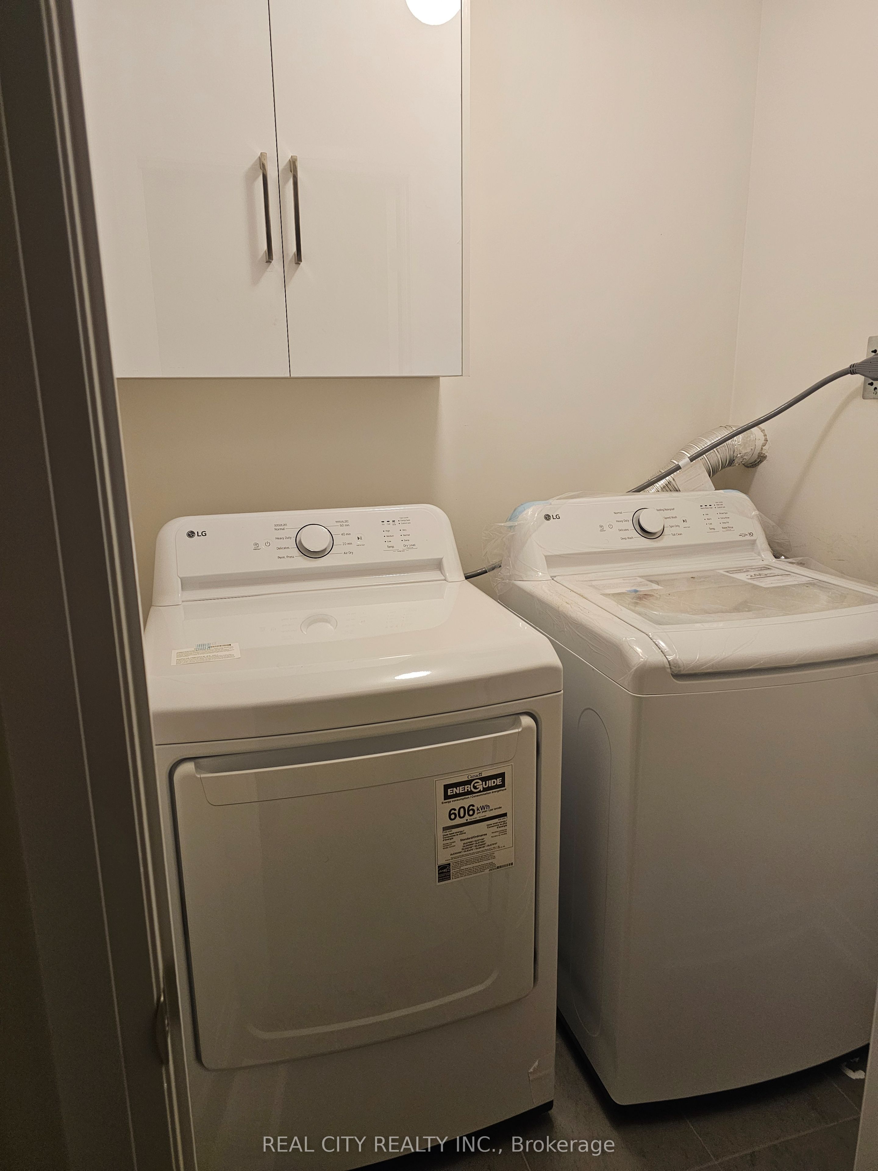 48 Mckernan Avenue Property Photo 12