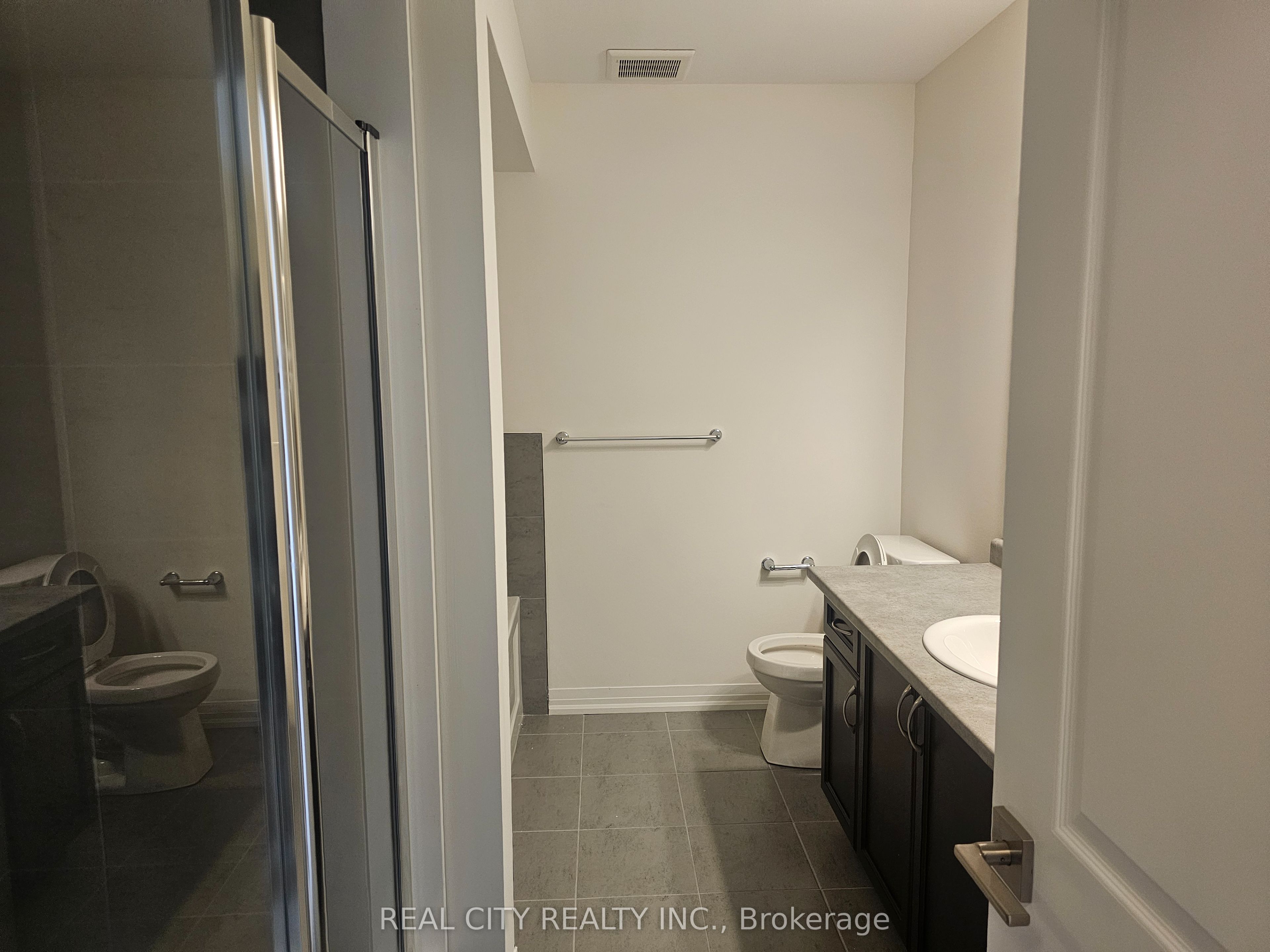 48 Mckernan Avenue Property Photo 27