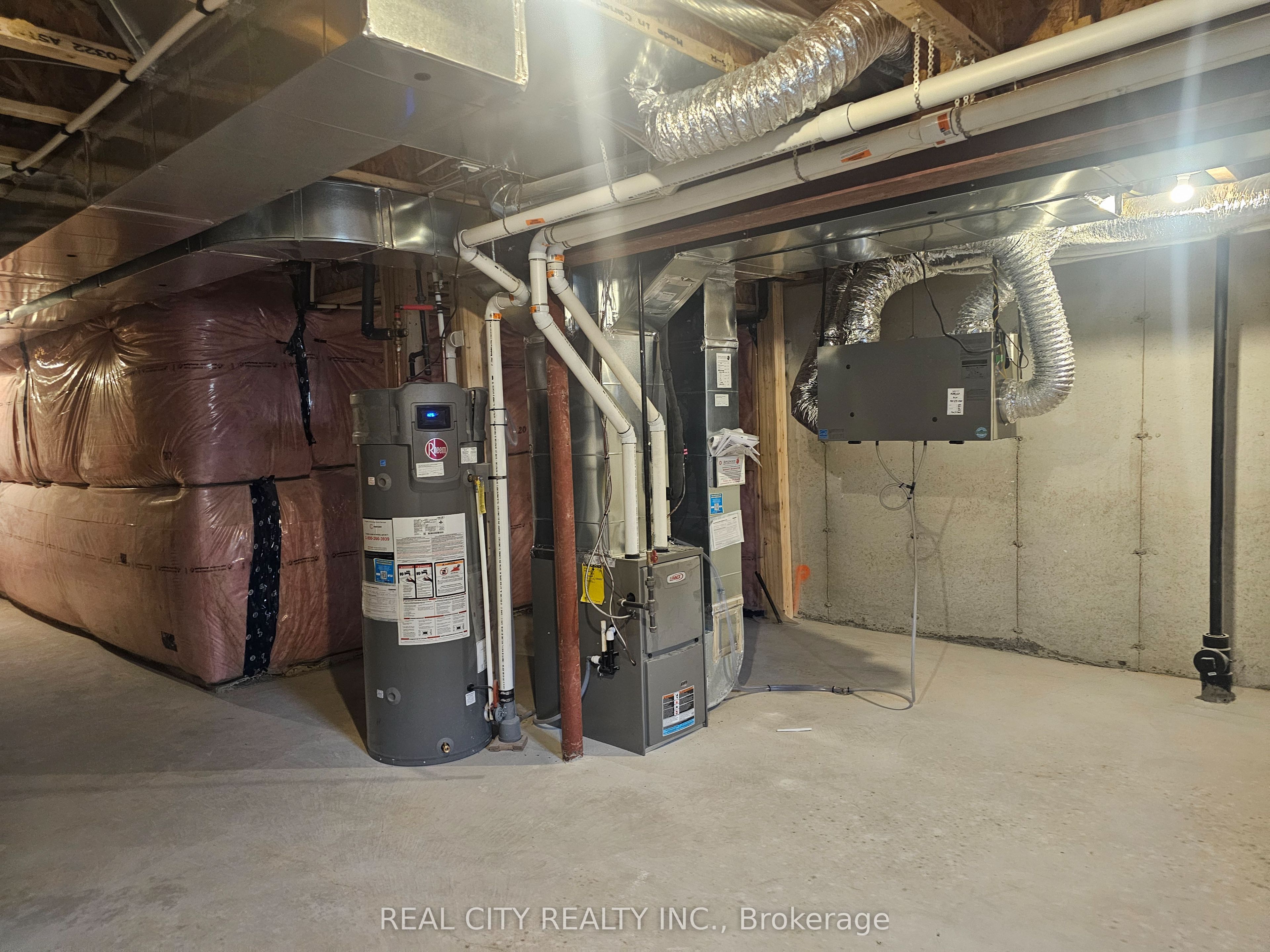 48 Mckernan Avenue Property Photo 34