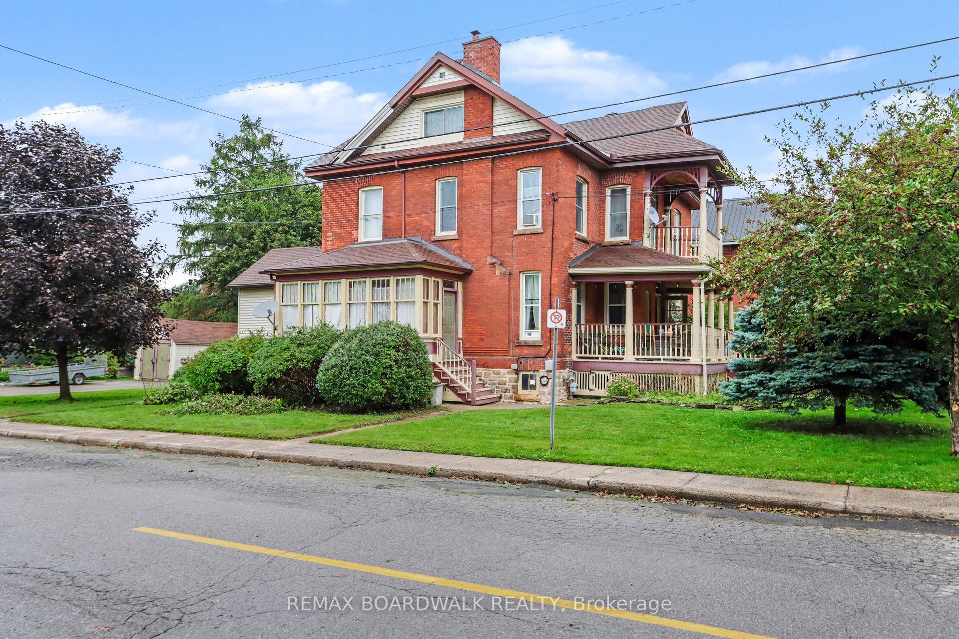 10 Glen Avenue Property Photo 4