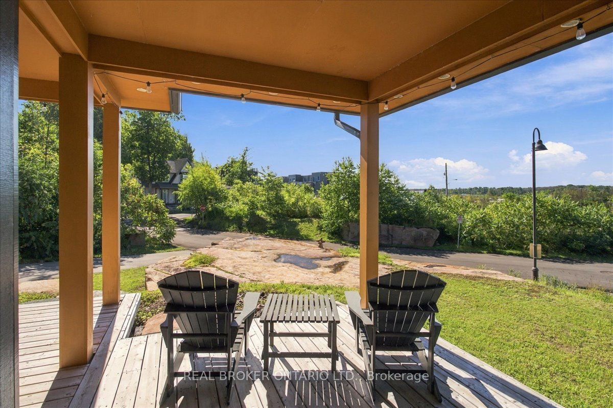 39 Country Trail Property Photo 5