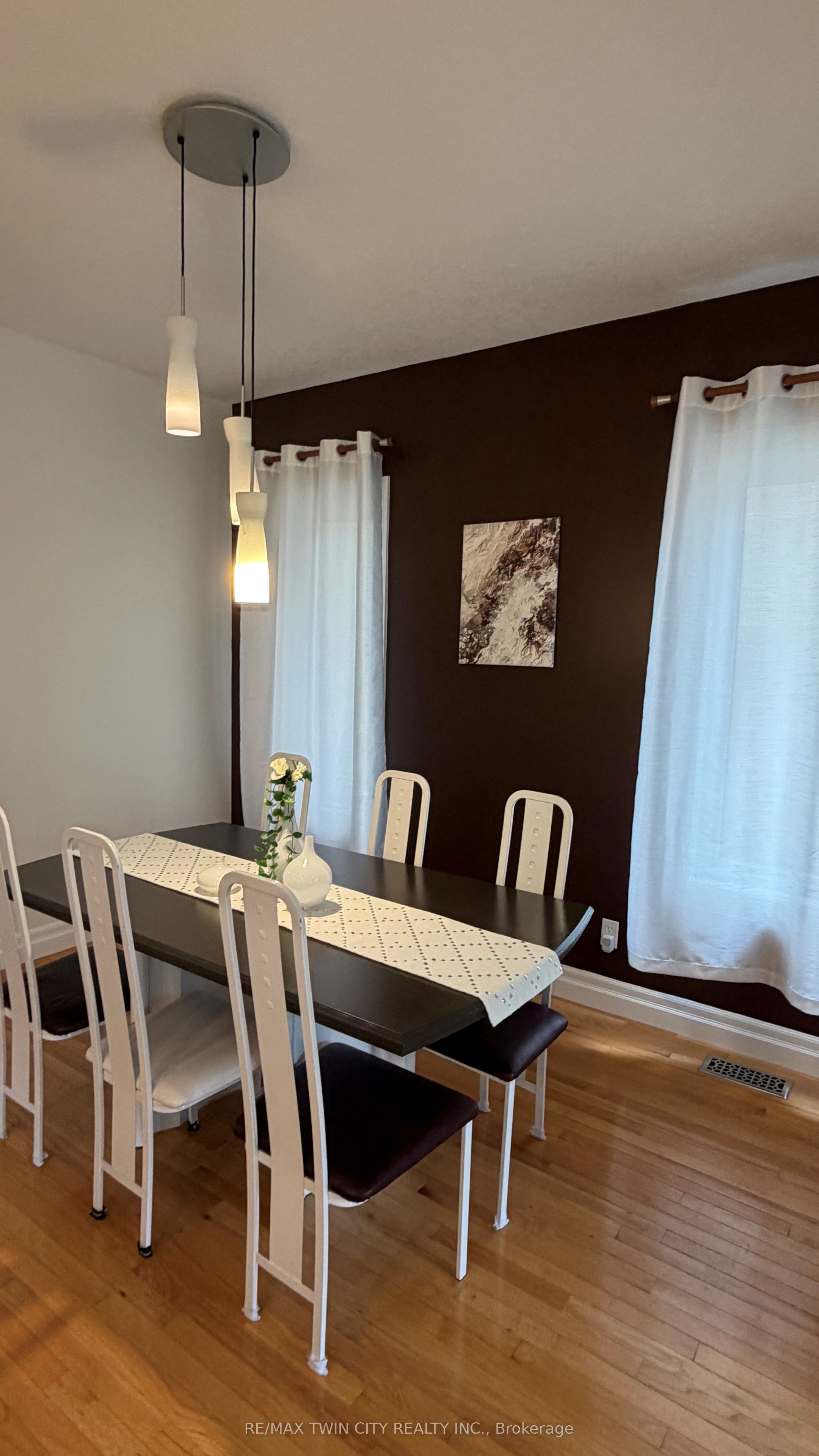 87 Steepleridge Street Property Photo 17