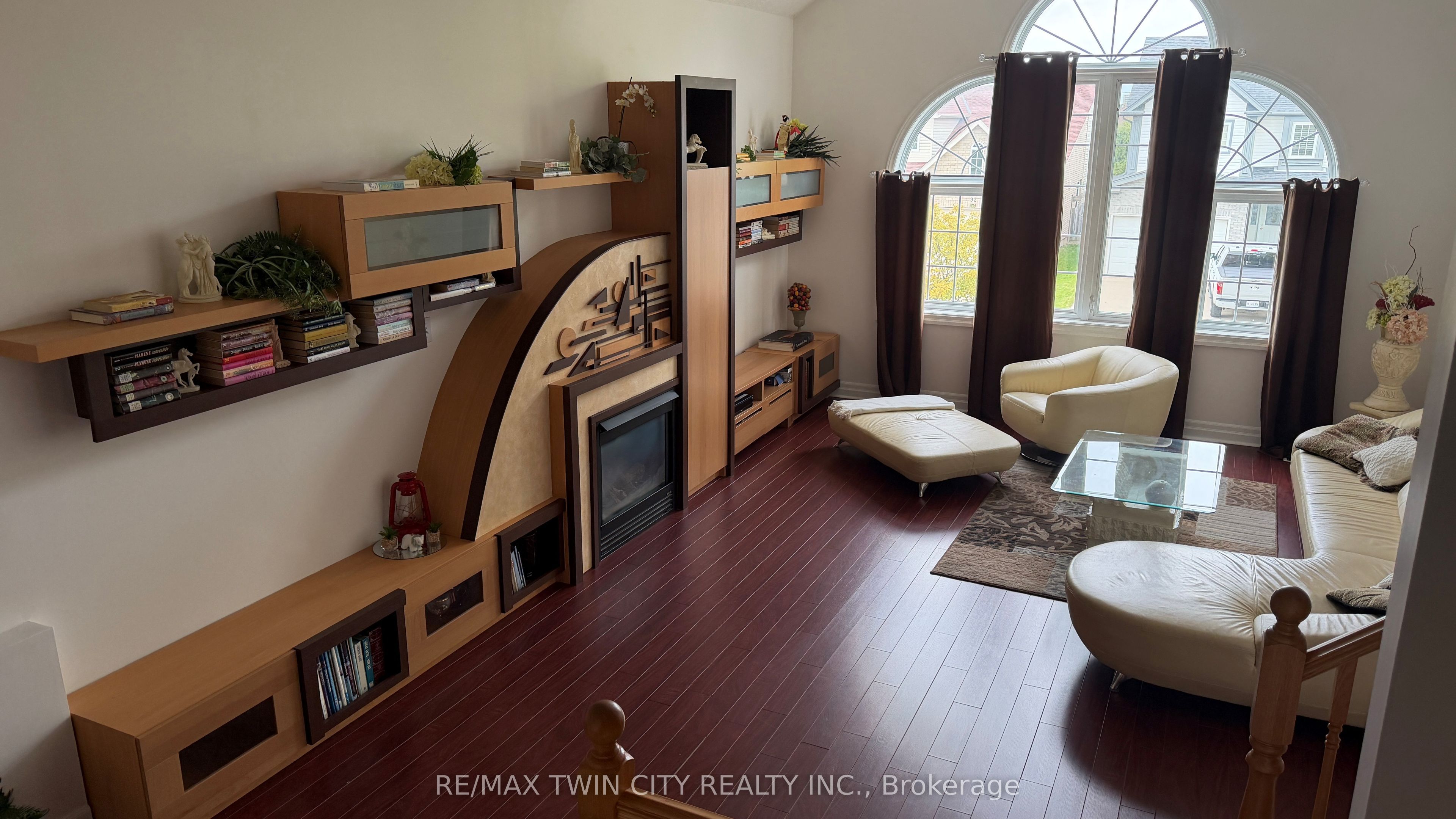 87 Steepleridge Street Property Photo 22