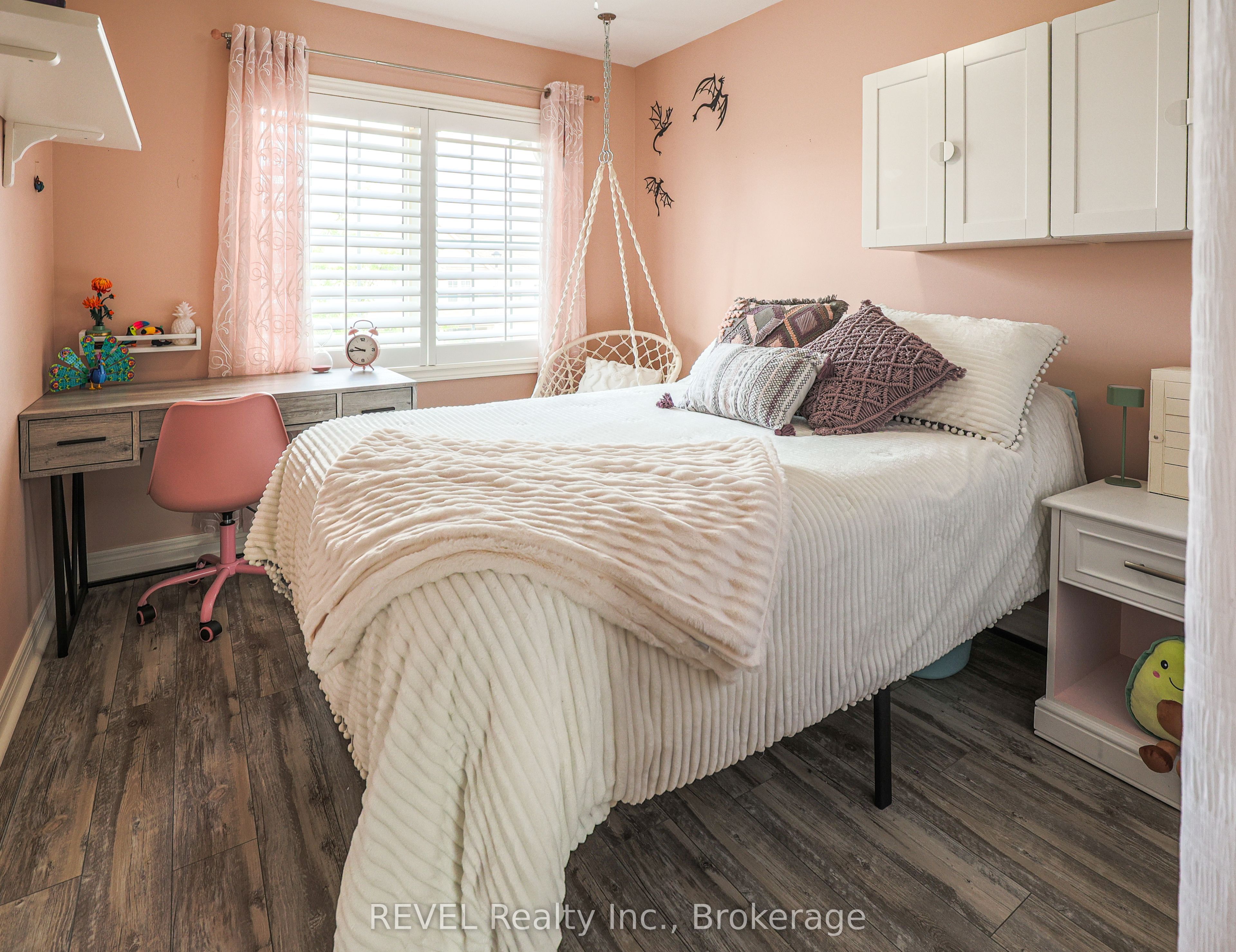 12 Colonel Lyall Street Property Photo 13