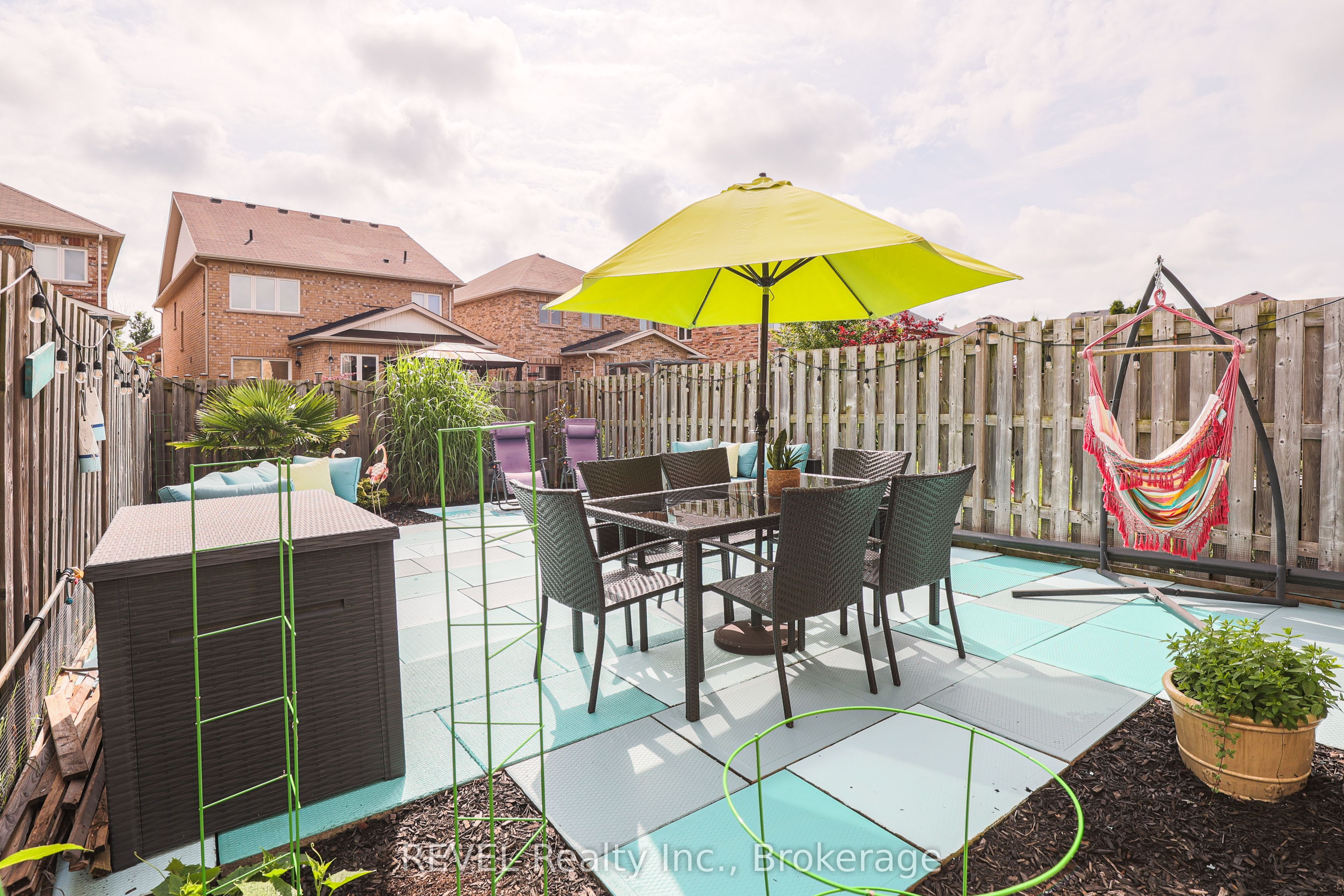12 Colonel Lyall Street Property Photo 24