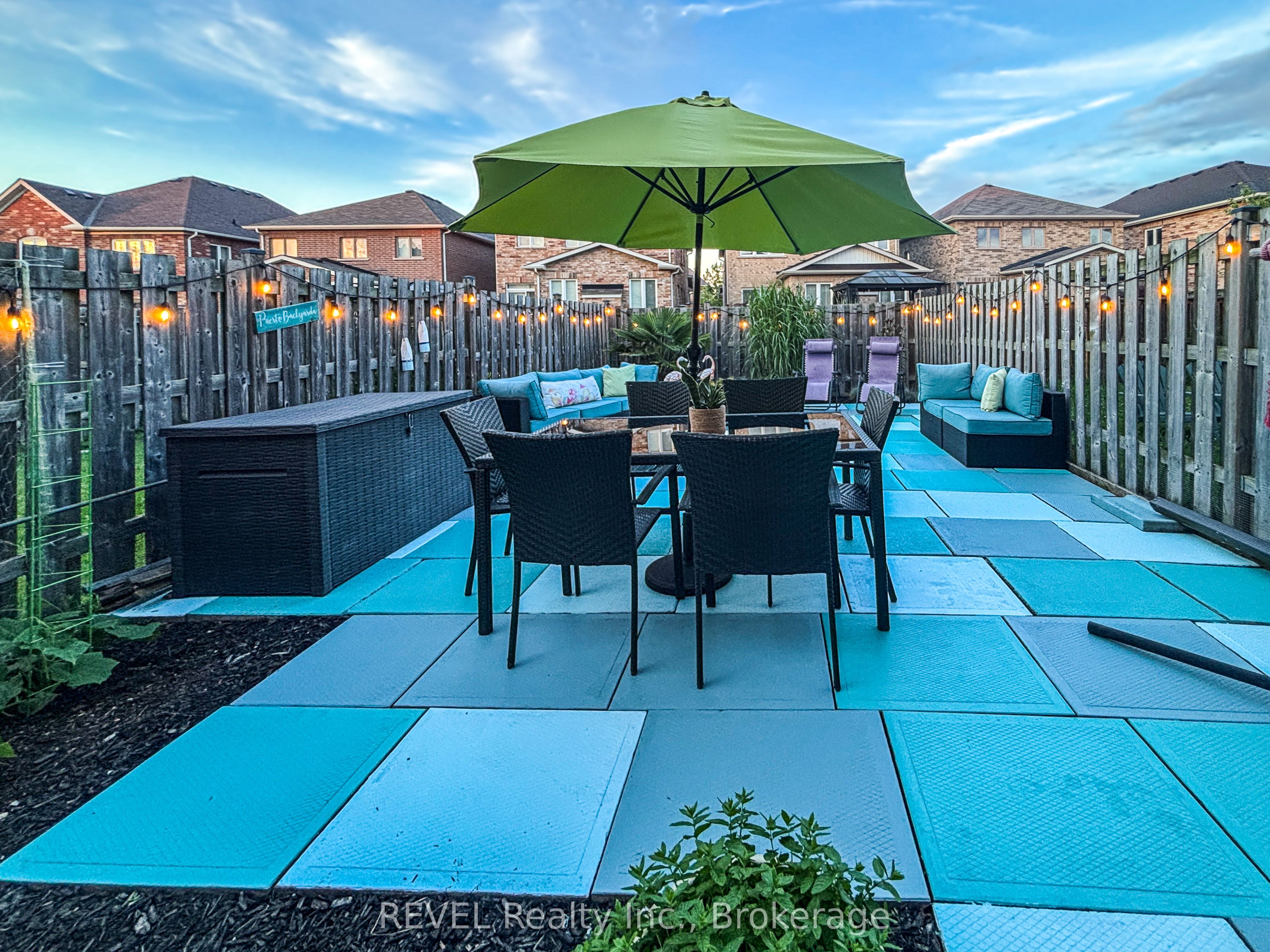 12 Colonel Lyall Street Property Photo 27