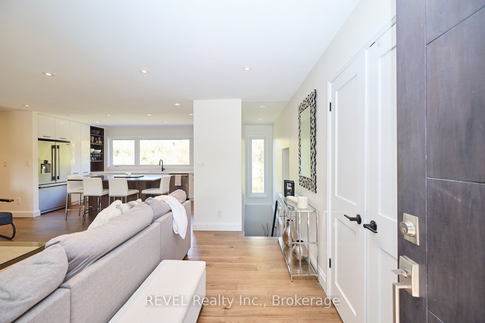 38 Briarsdale Drive Property Photo 5