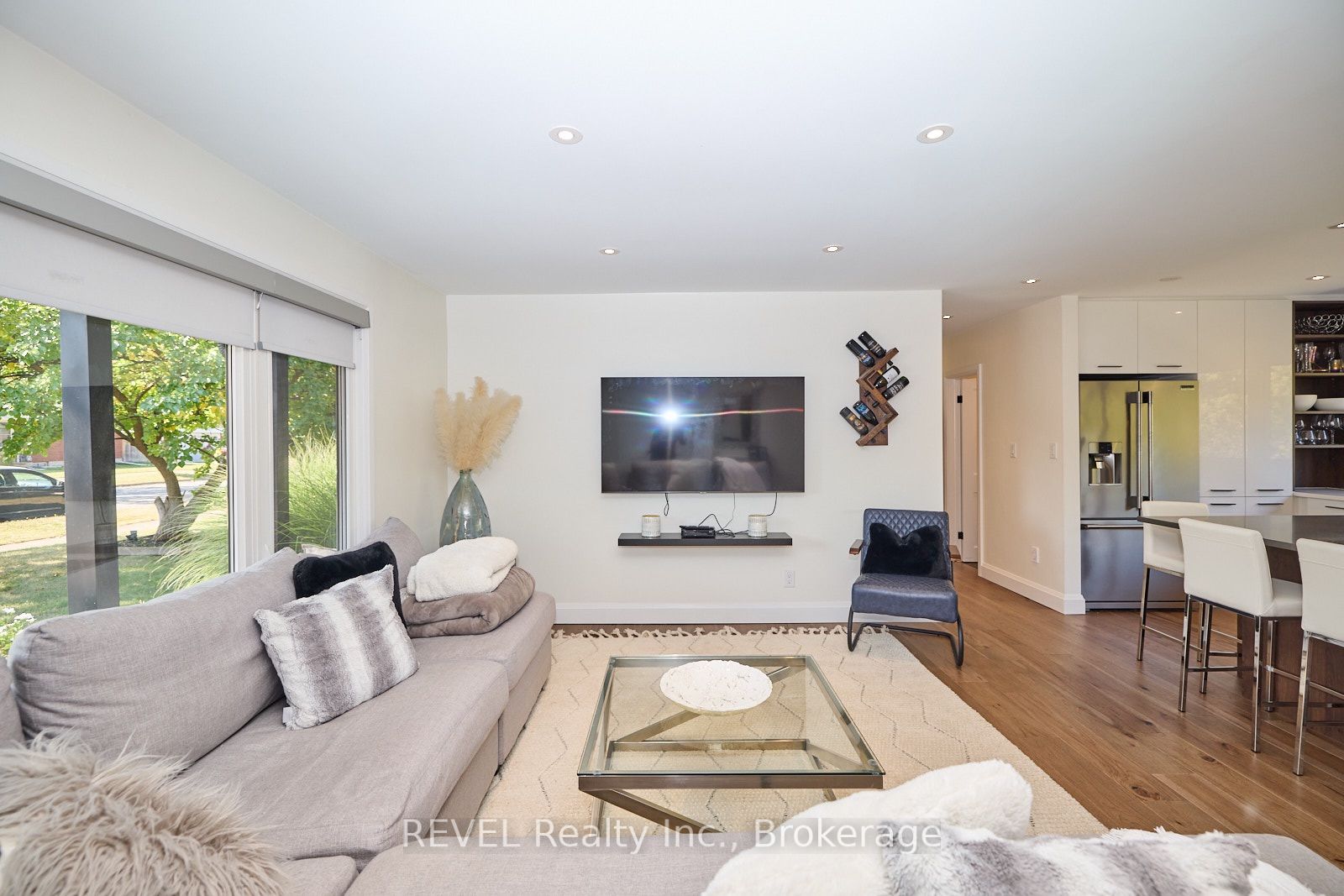 38 Briarsdale Drive Property Photo 6