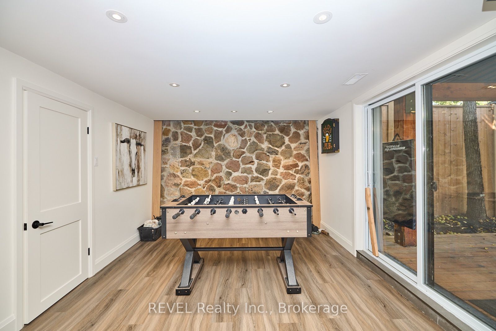 38 Briarsdale Drive Property Photo 23