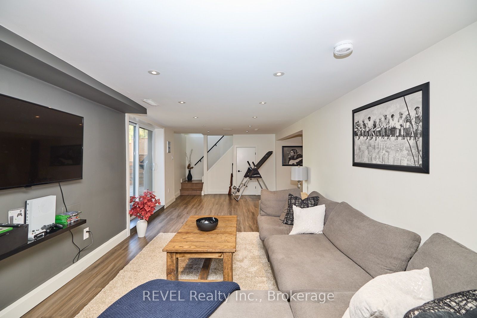 38 Briarsdale Drive Property Photo 24