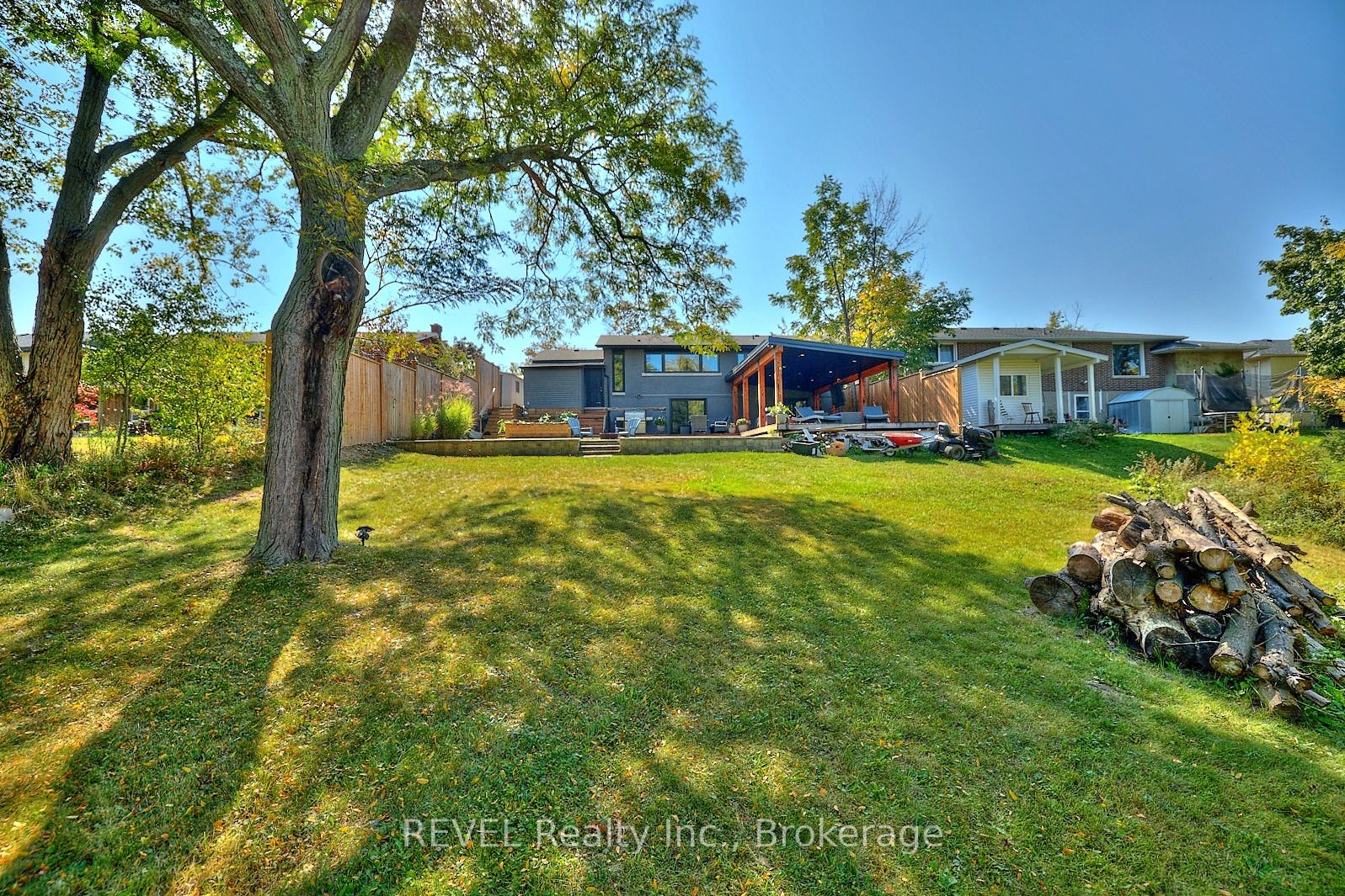 38 Briarsdale Drive Property Photo 32