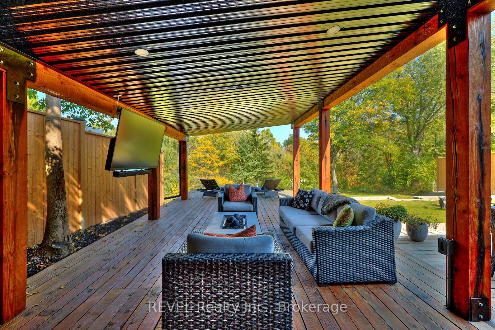 38 Briarsdale Drive Property Photo 35