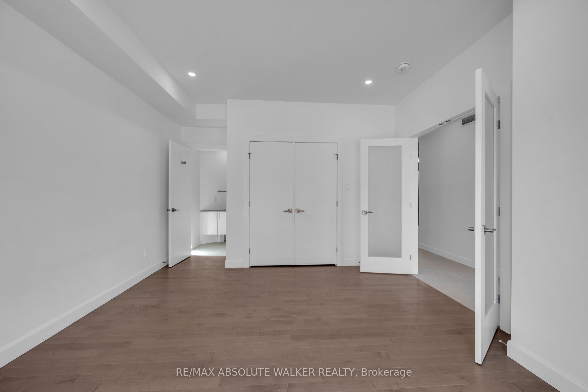 10 Chapleau Avenue A Property Photo 8
