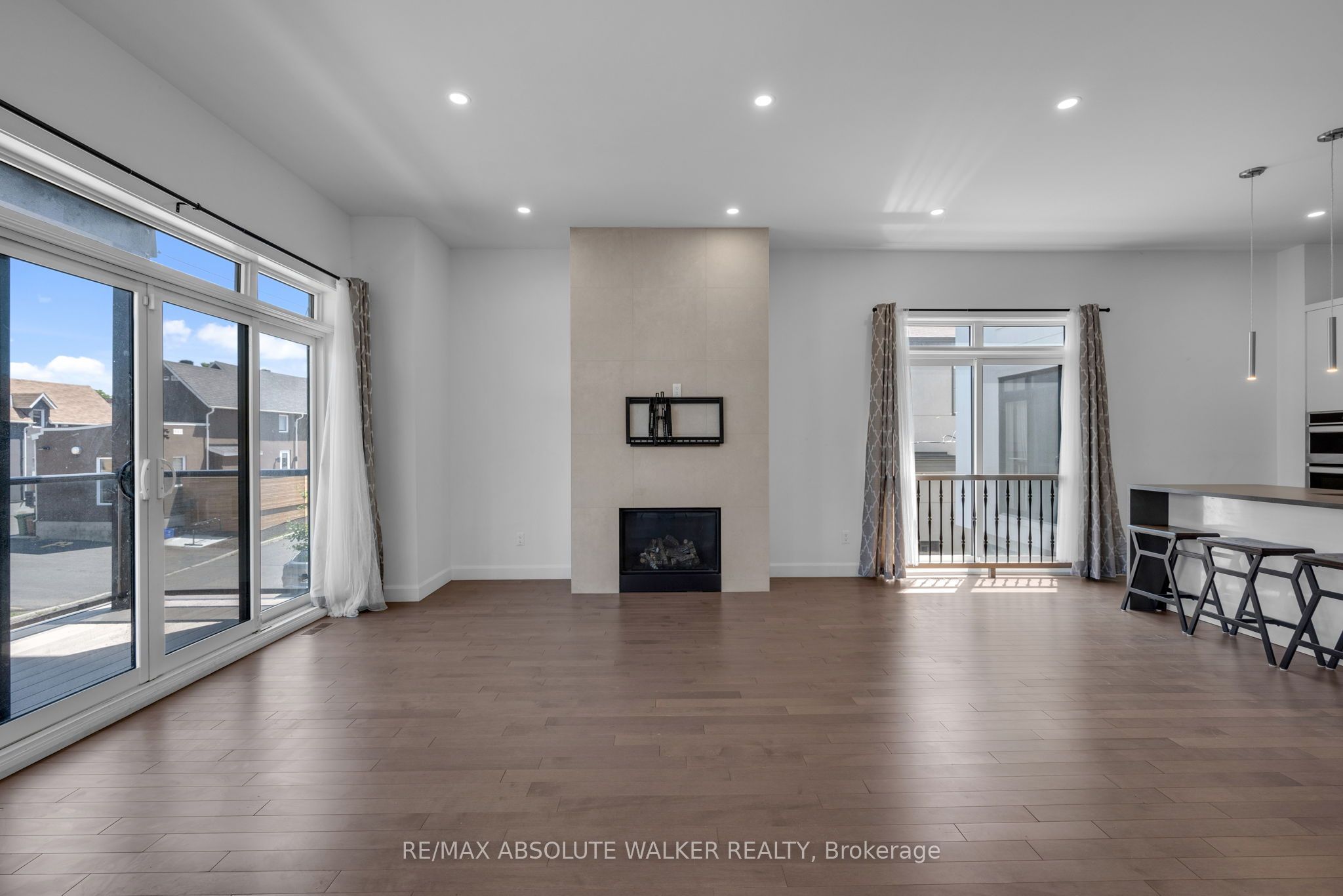 10 Chapleau Avenue A Property Photo 11