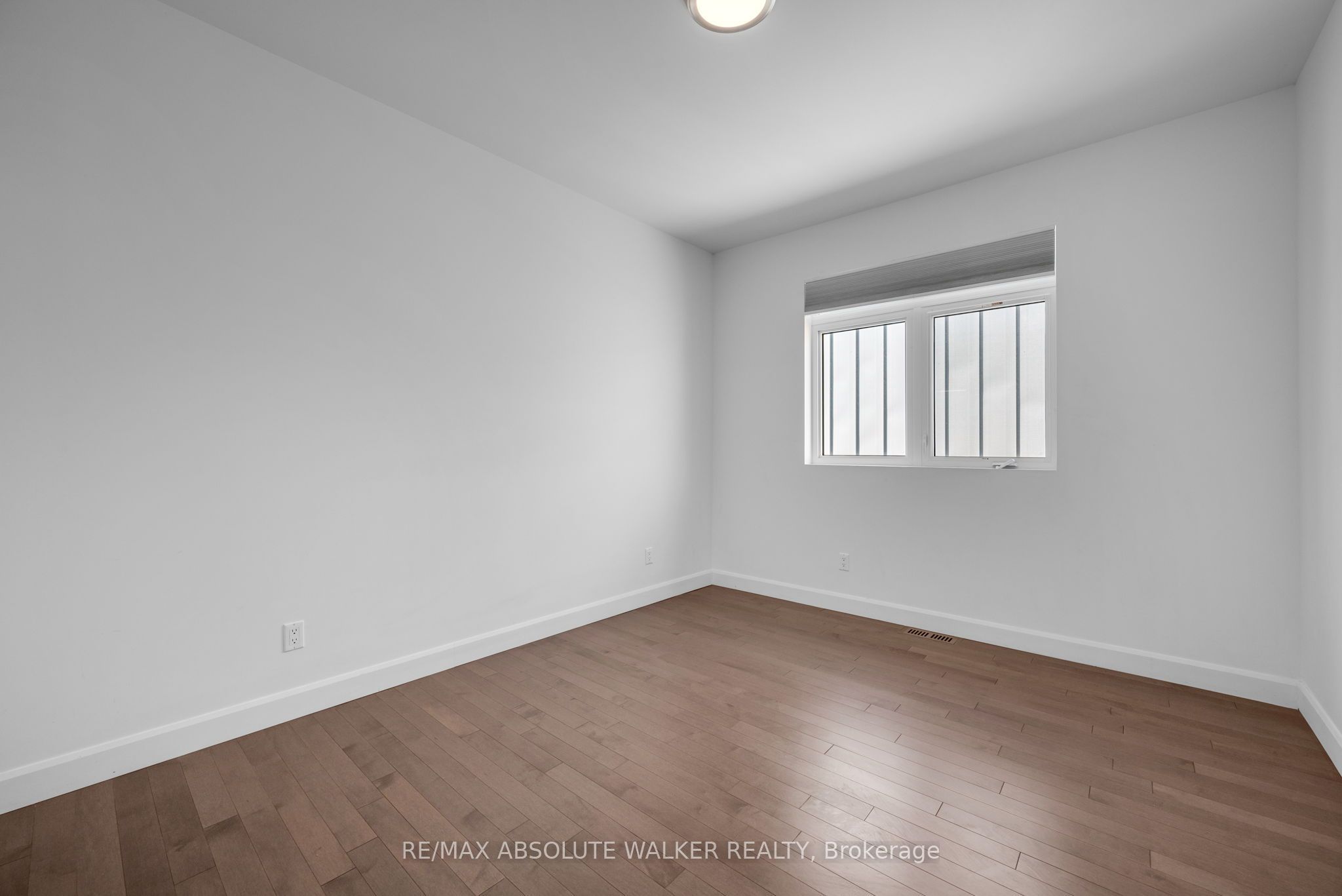 10 Chapleau Avenue A Property Photo 21