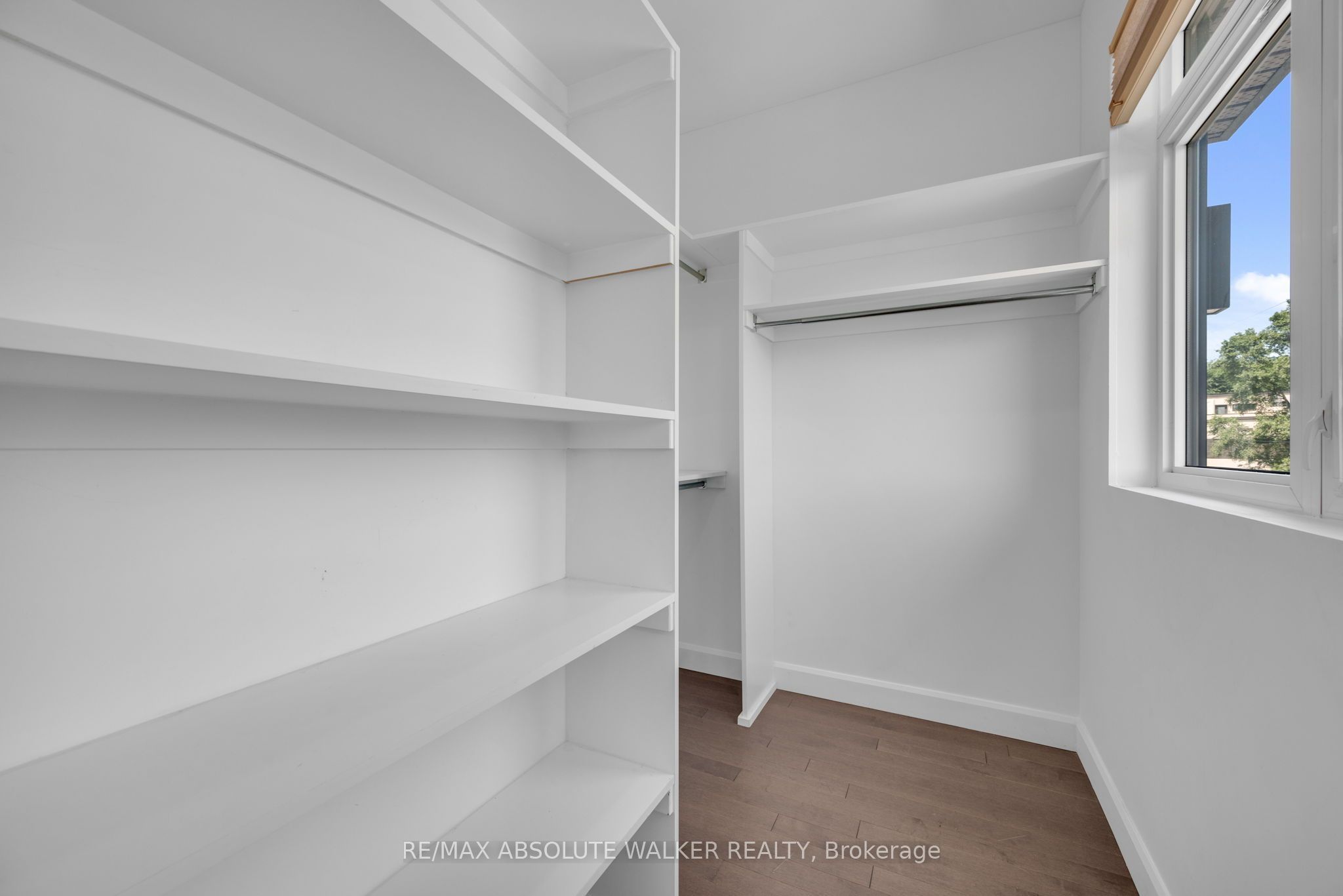 10 Chapleau Avenue A Property Photo 29